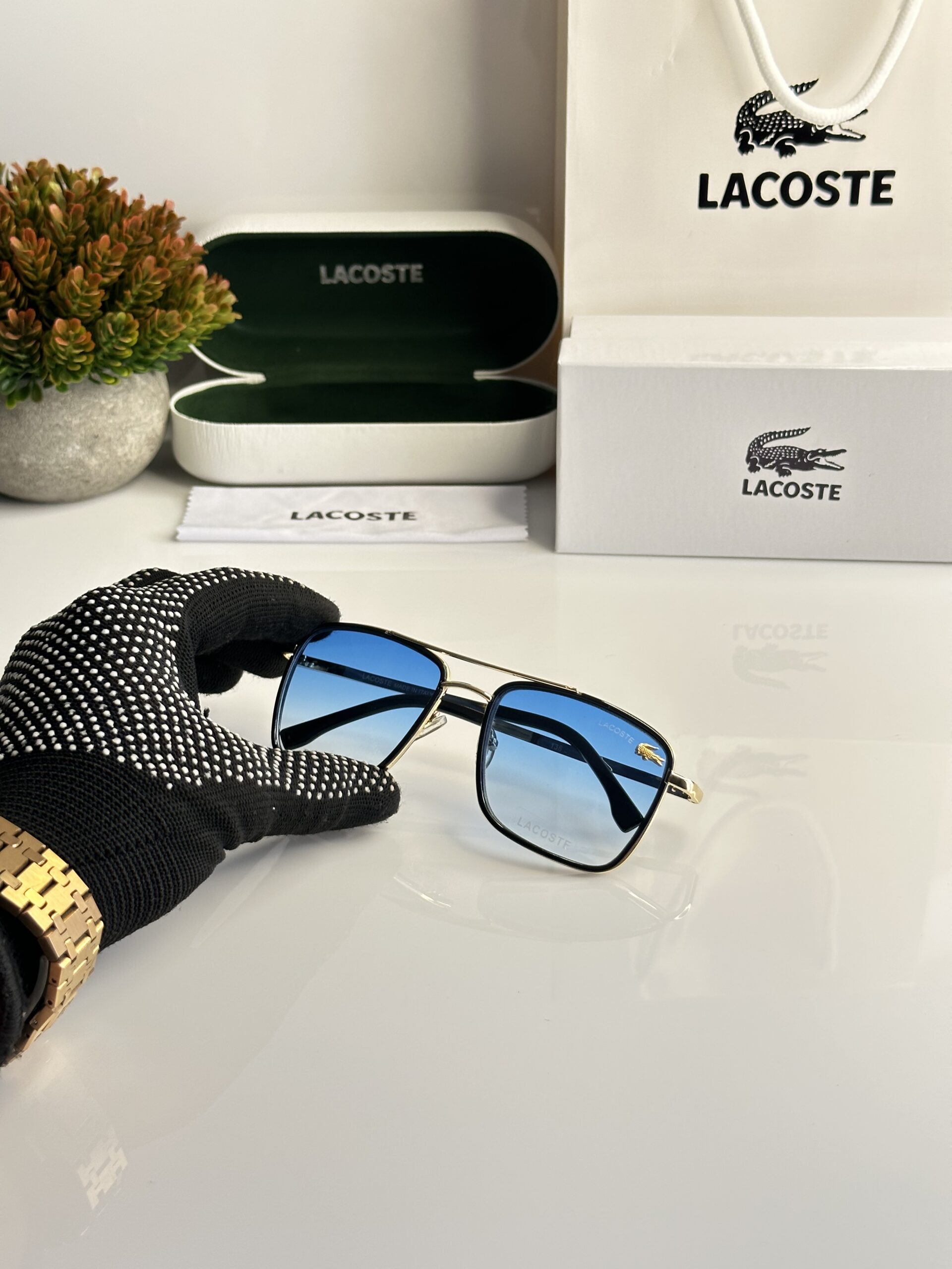 Lacoste_138_gold_blue - Image 3