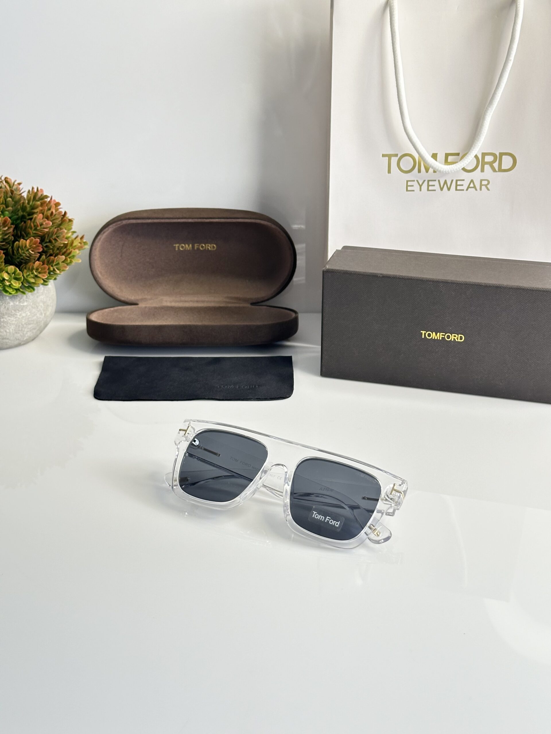 Tomford 21010 Water Black - Image 3