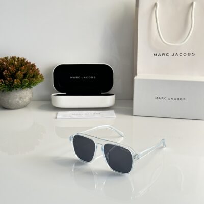 Marc Jacobs 217 Water Blue Black