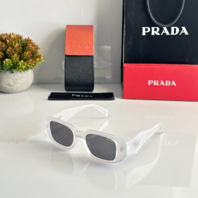 Prada_8679_Ice_Black