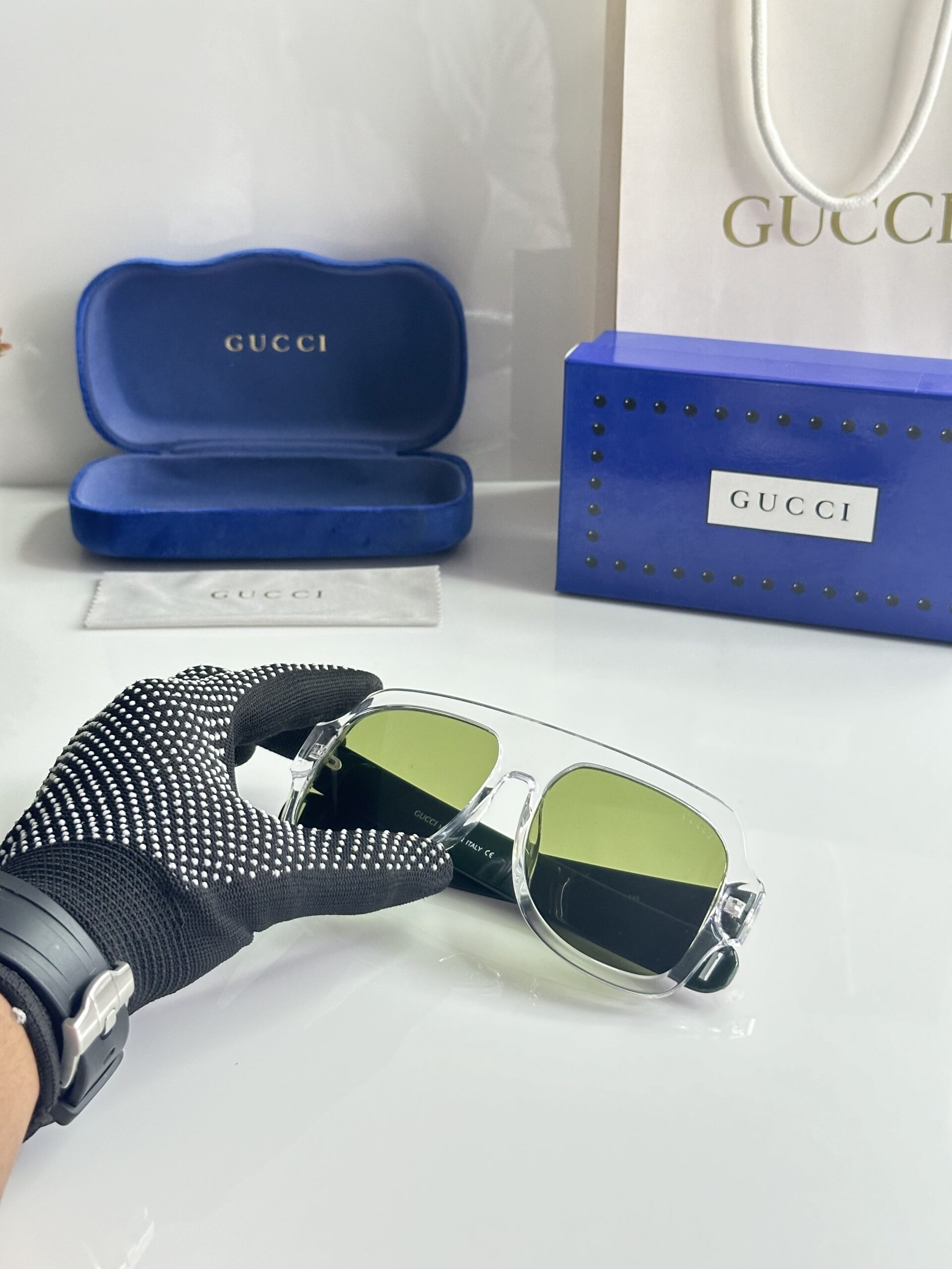 Gucci_0255_Water_Green - Image 4