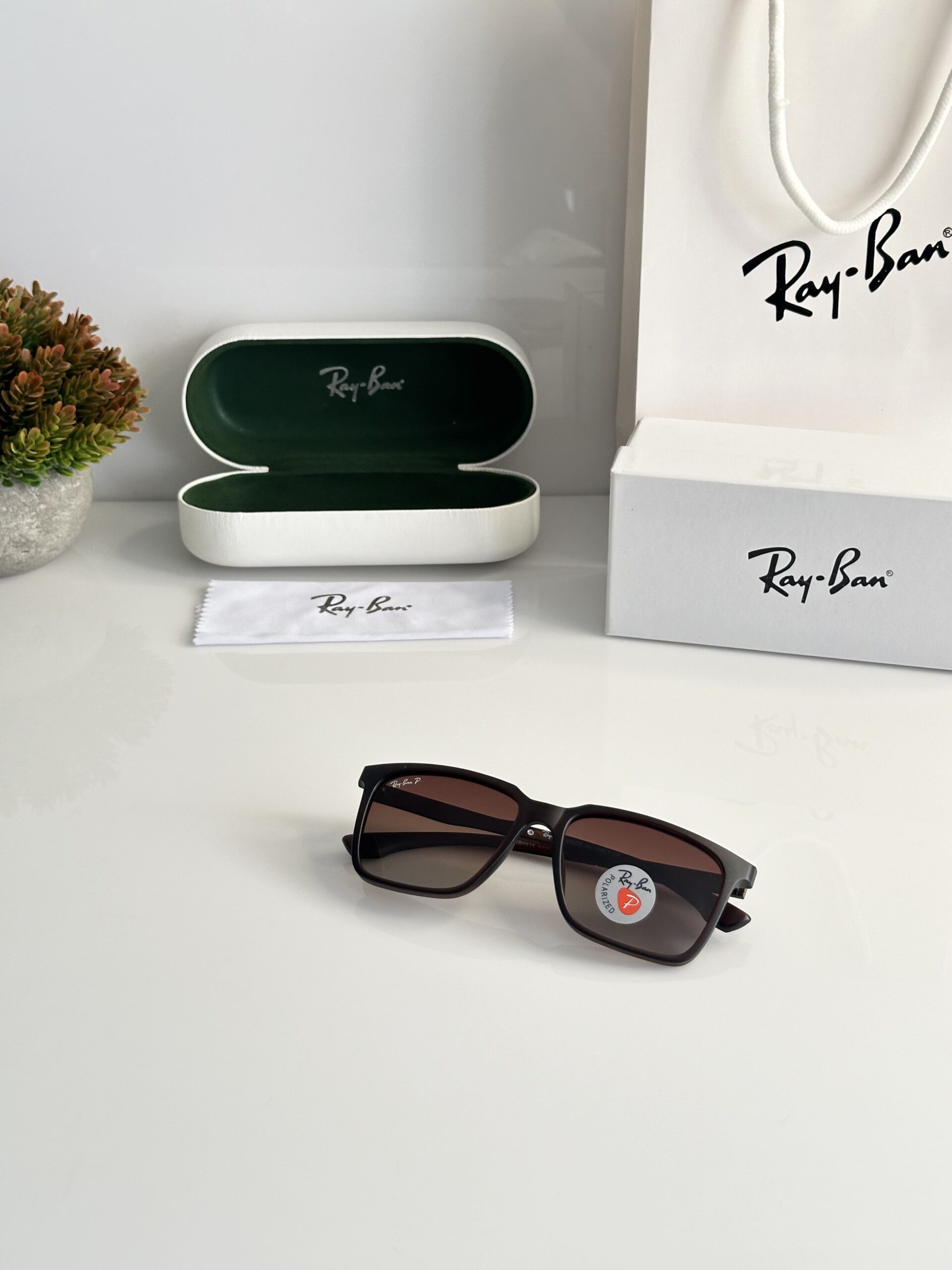 Rayban 4614 Brown - Image 4