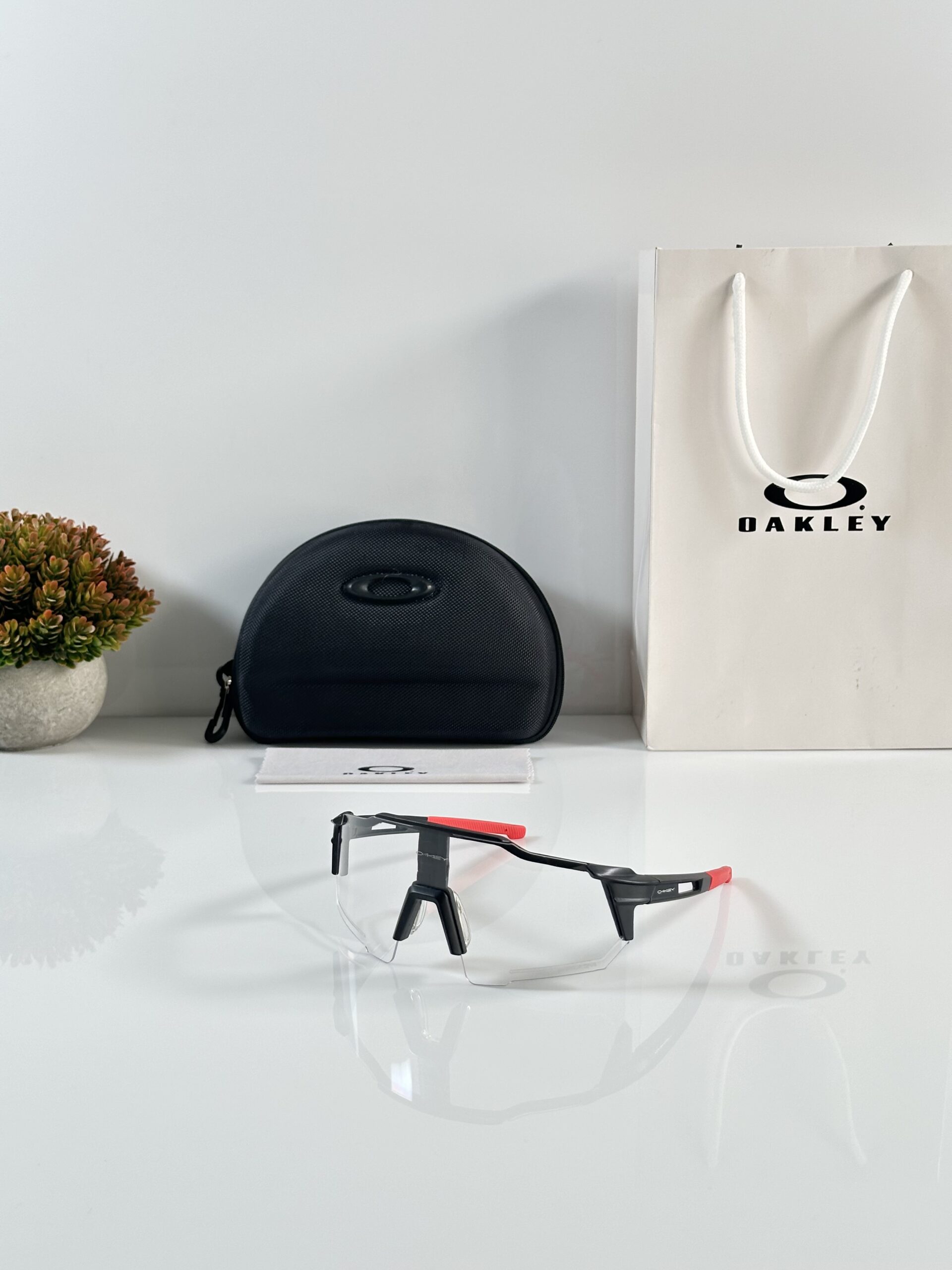 Oakley_668_Black_Day