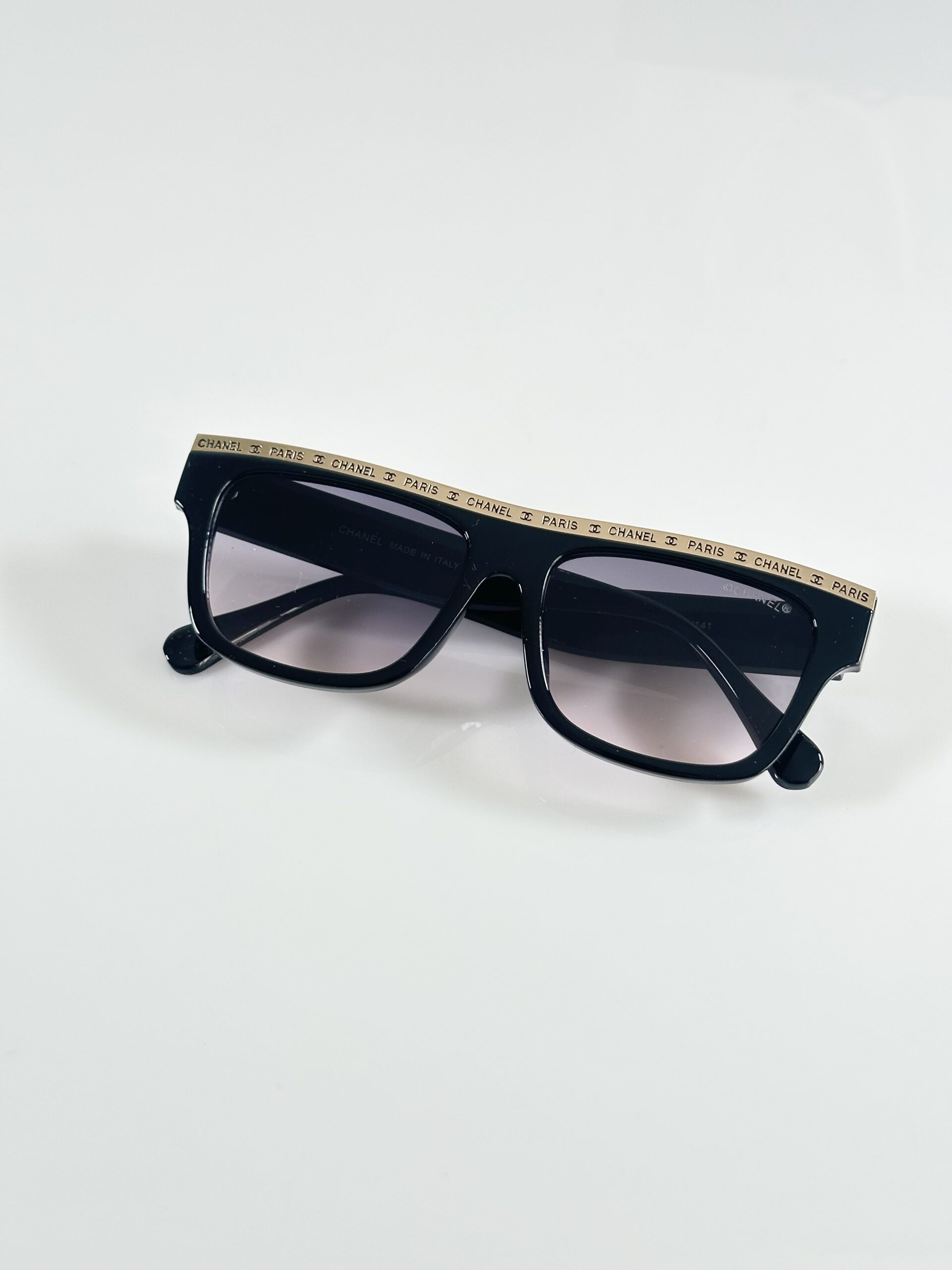 Chanel_WMNS_8318_Black_Pink_DC - Image 3