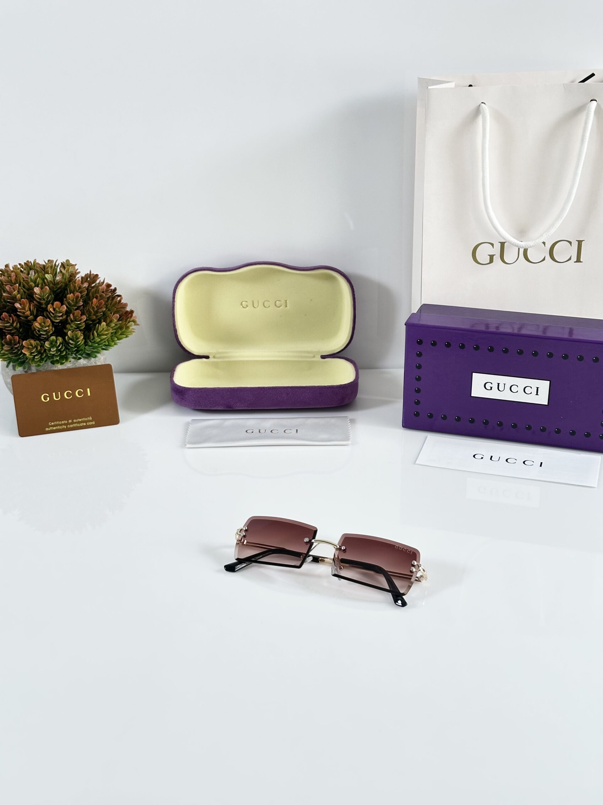 Gucci_5252_Gold_Brown_DC - Image 4