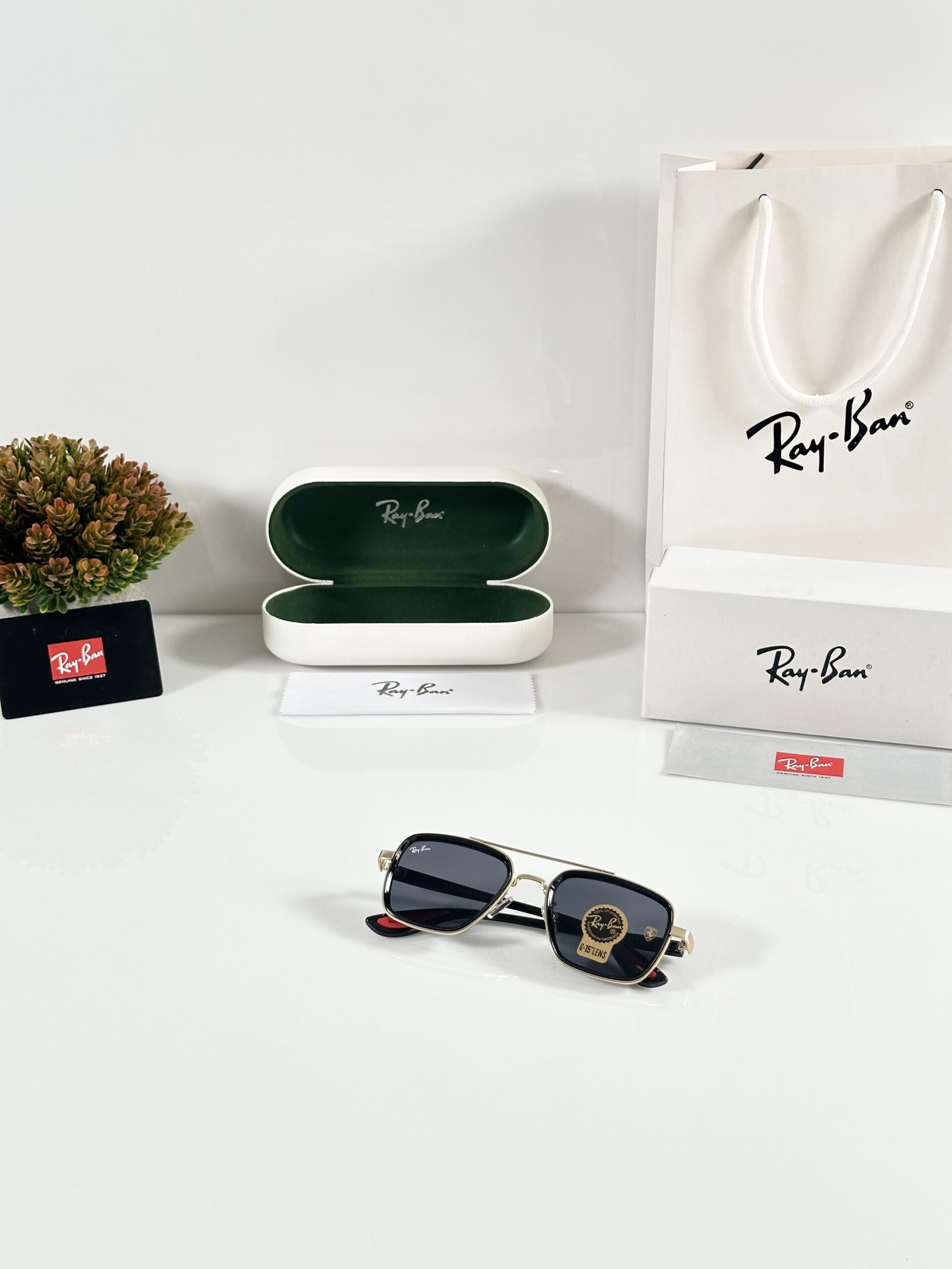 Rayban 06 Gold Black - Image 4
