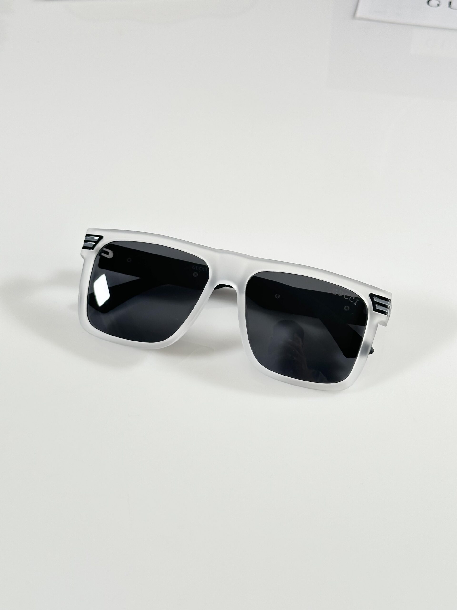 Gucci_534_Ice_Black - Image 3
