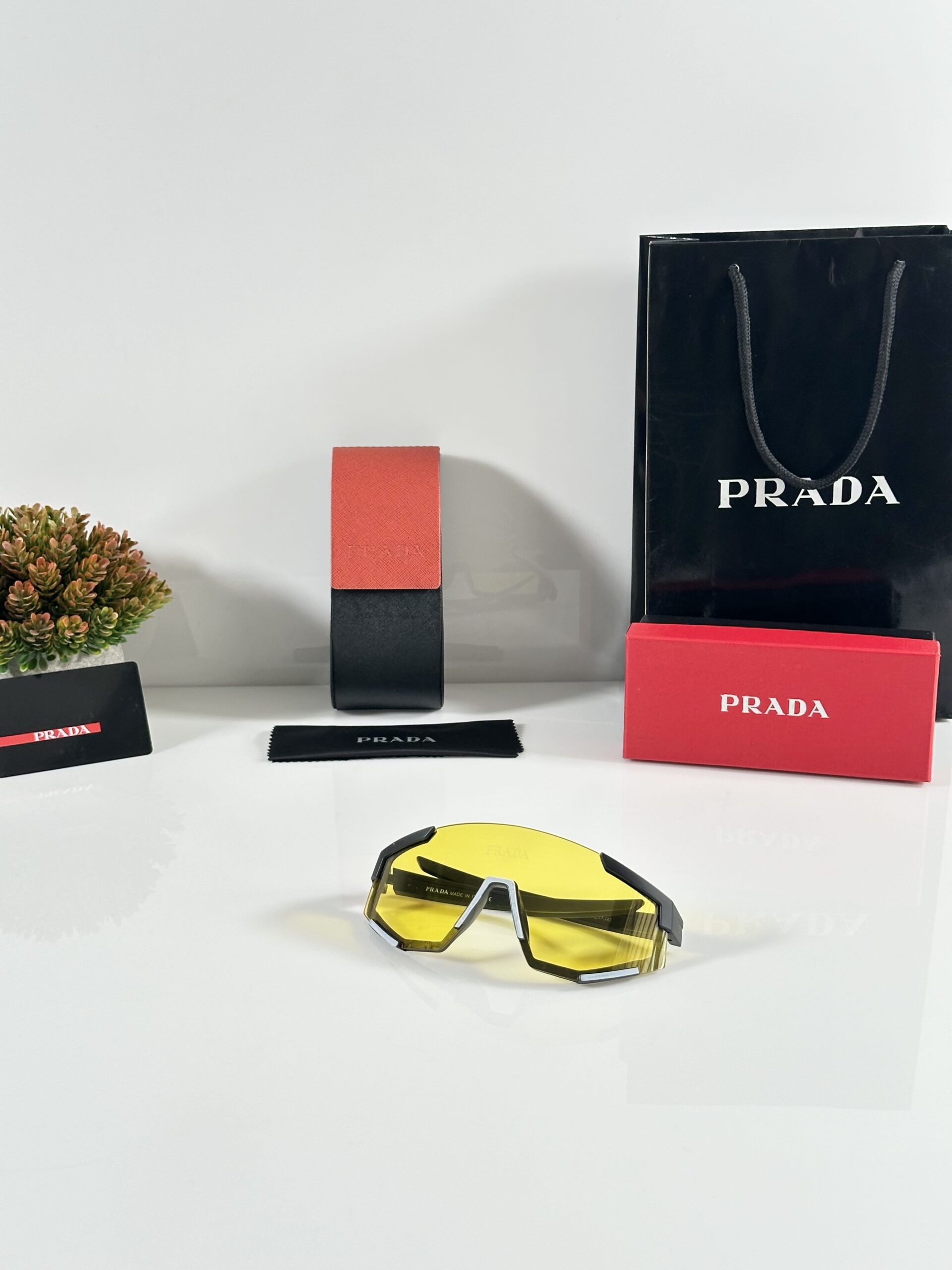 Prada_3053_Black_Yellow - Image 4