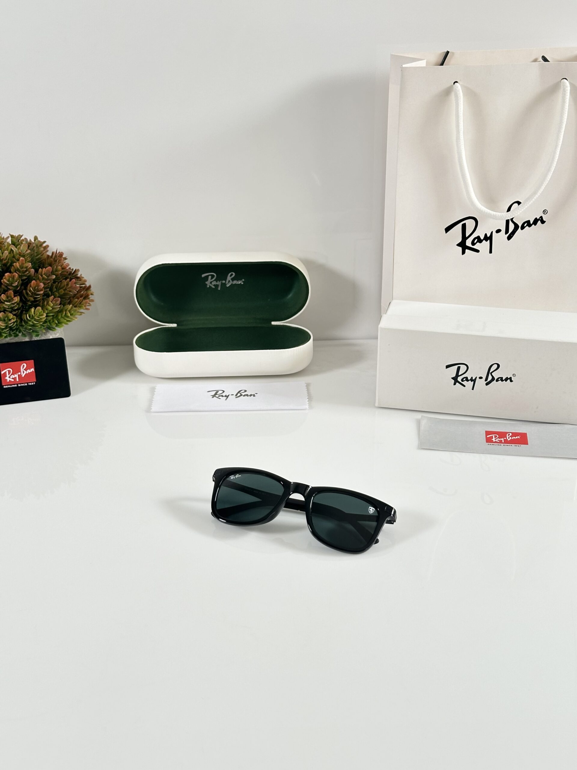 Rayban 4287 Black (GLASS) - Image 4