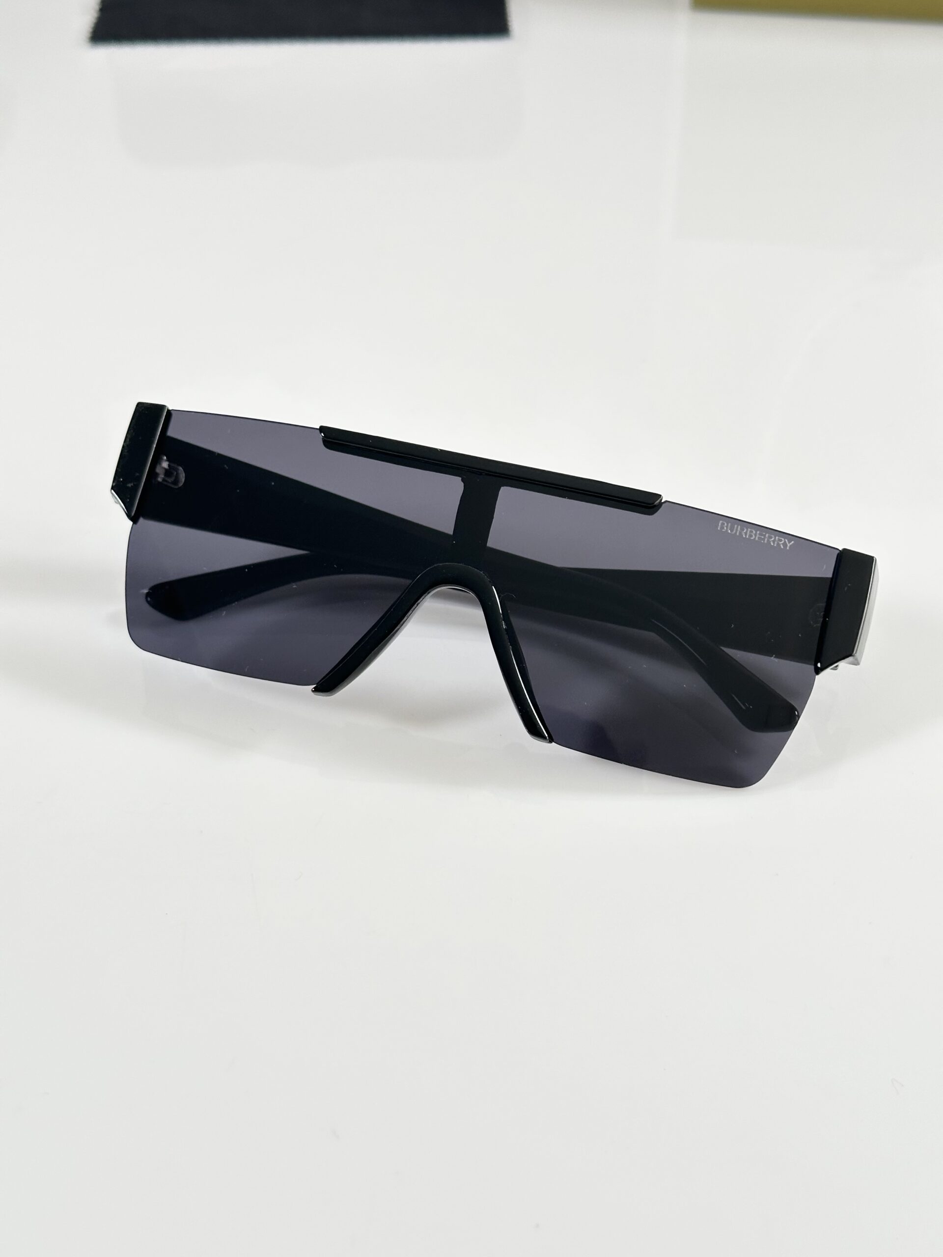 Burberry_8087_Black - Image 3