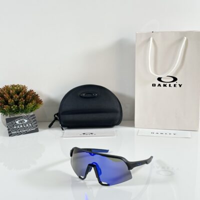 Oakley_S3_Black_Blue_Revo