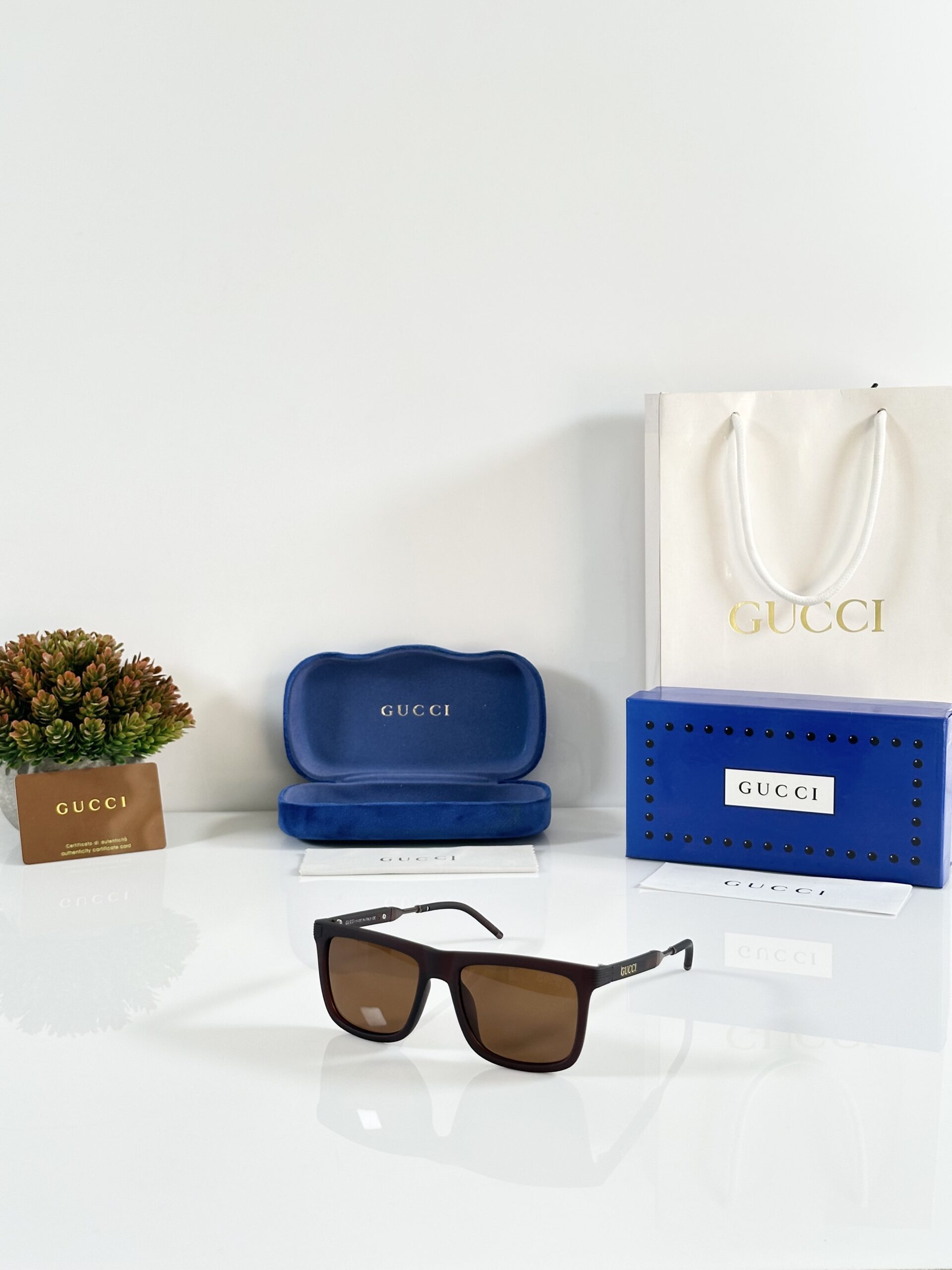 Gucci_5333_Brown