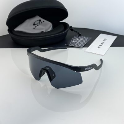 Oakley_black_9229