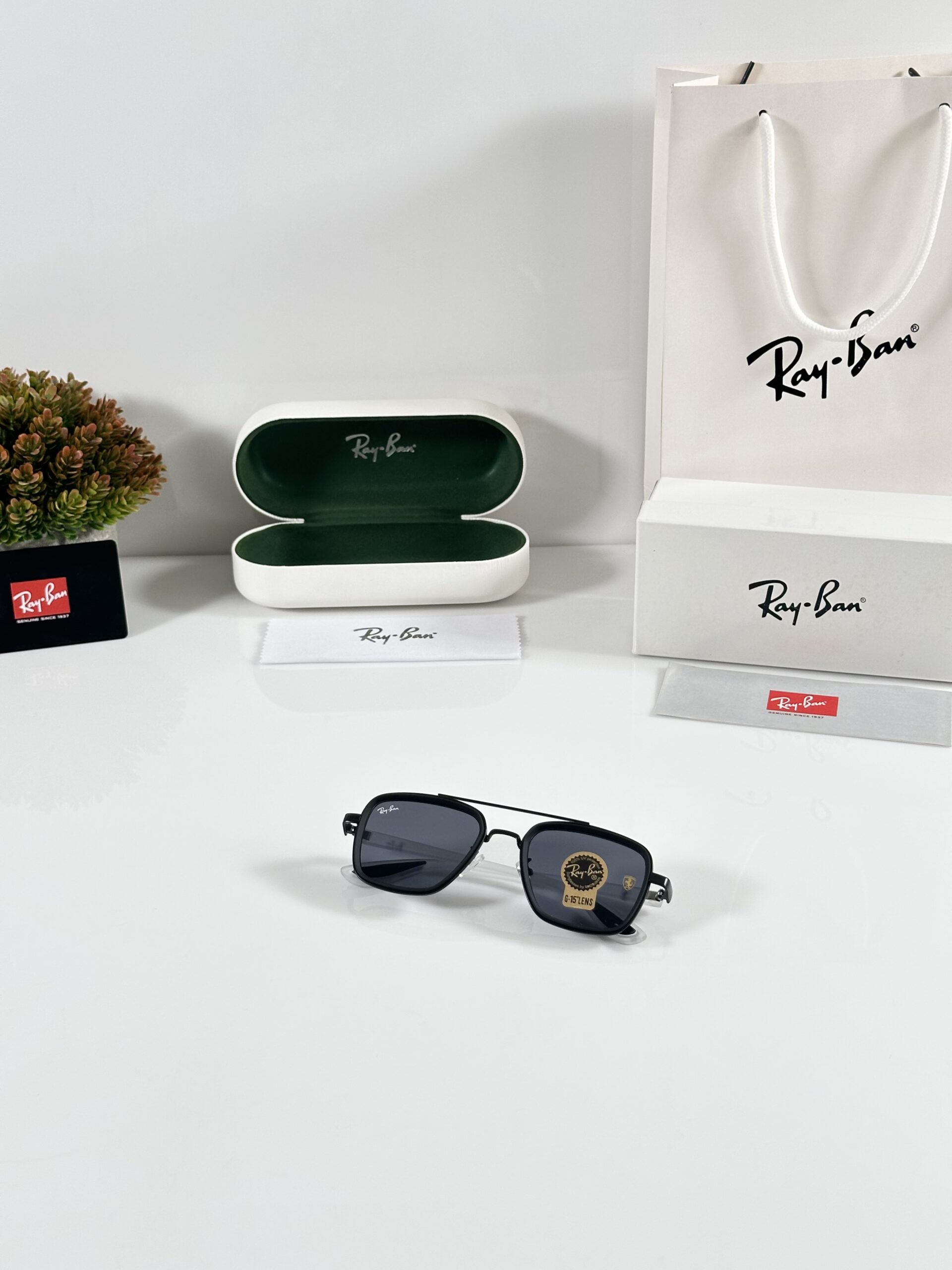 Rayban 06 Black Ice Stick - Image 4