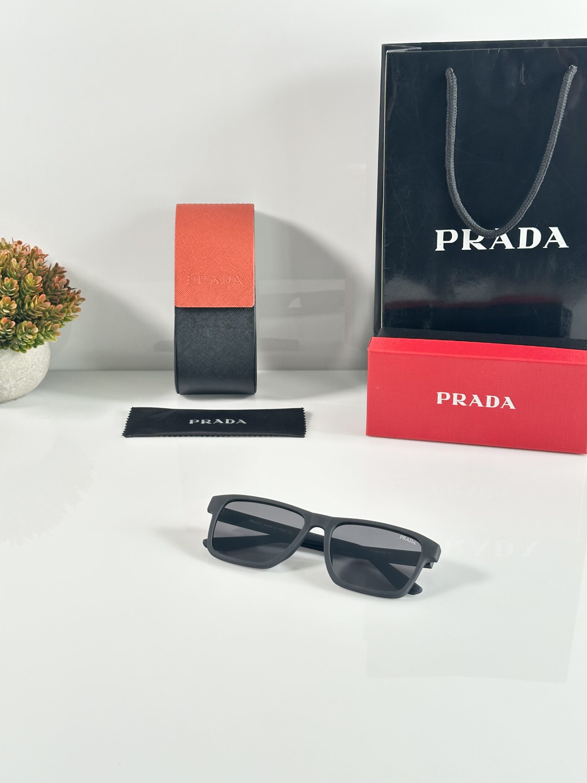 Prada_4537_Black - Image 4