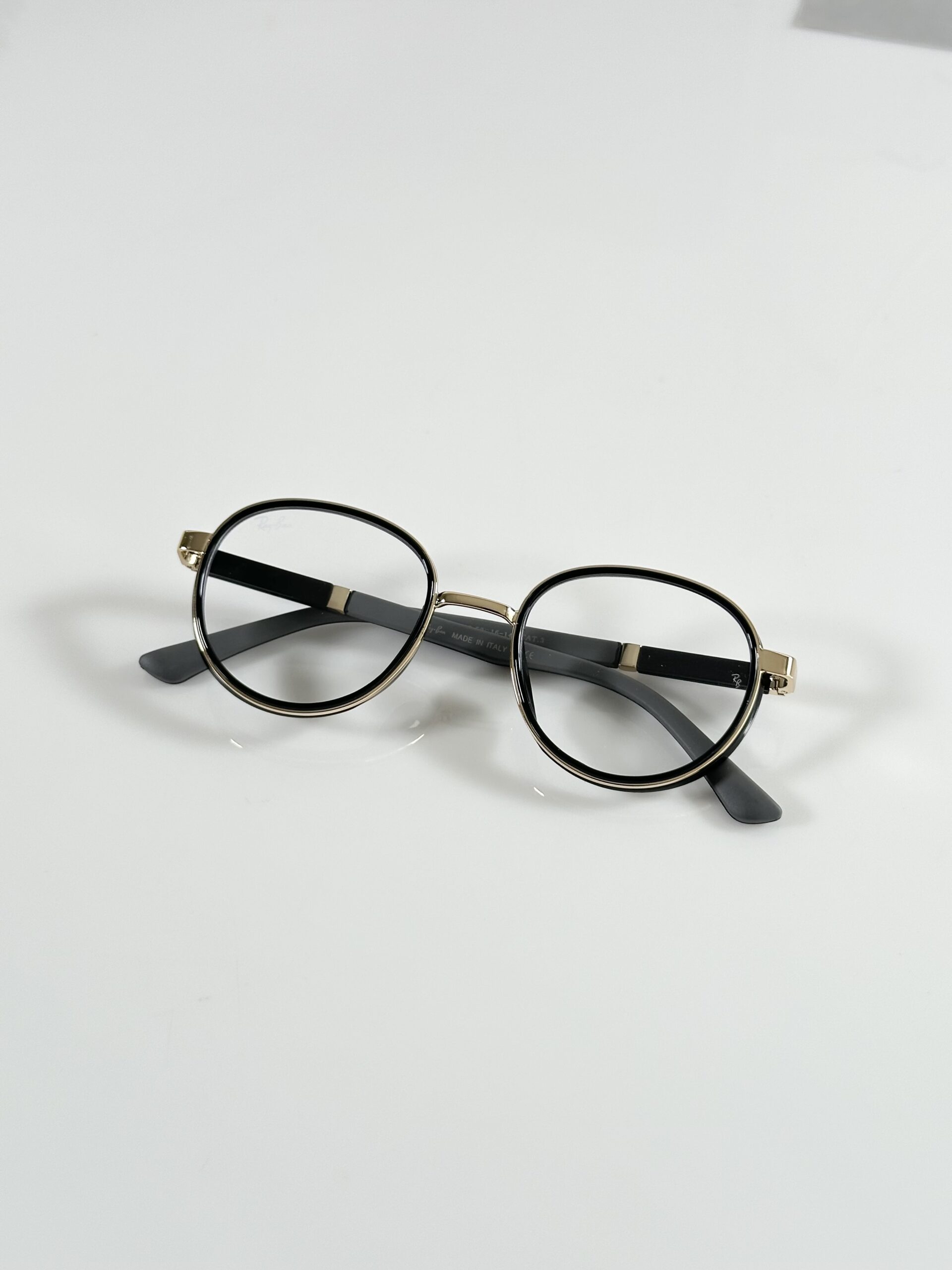 Rayban 24002 Gold Frame - Image 3