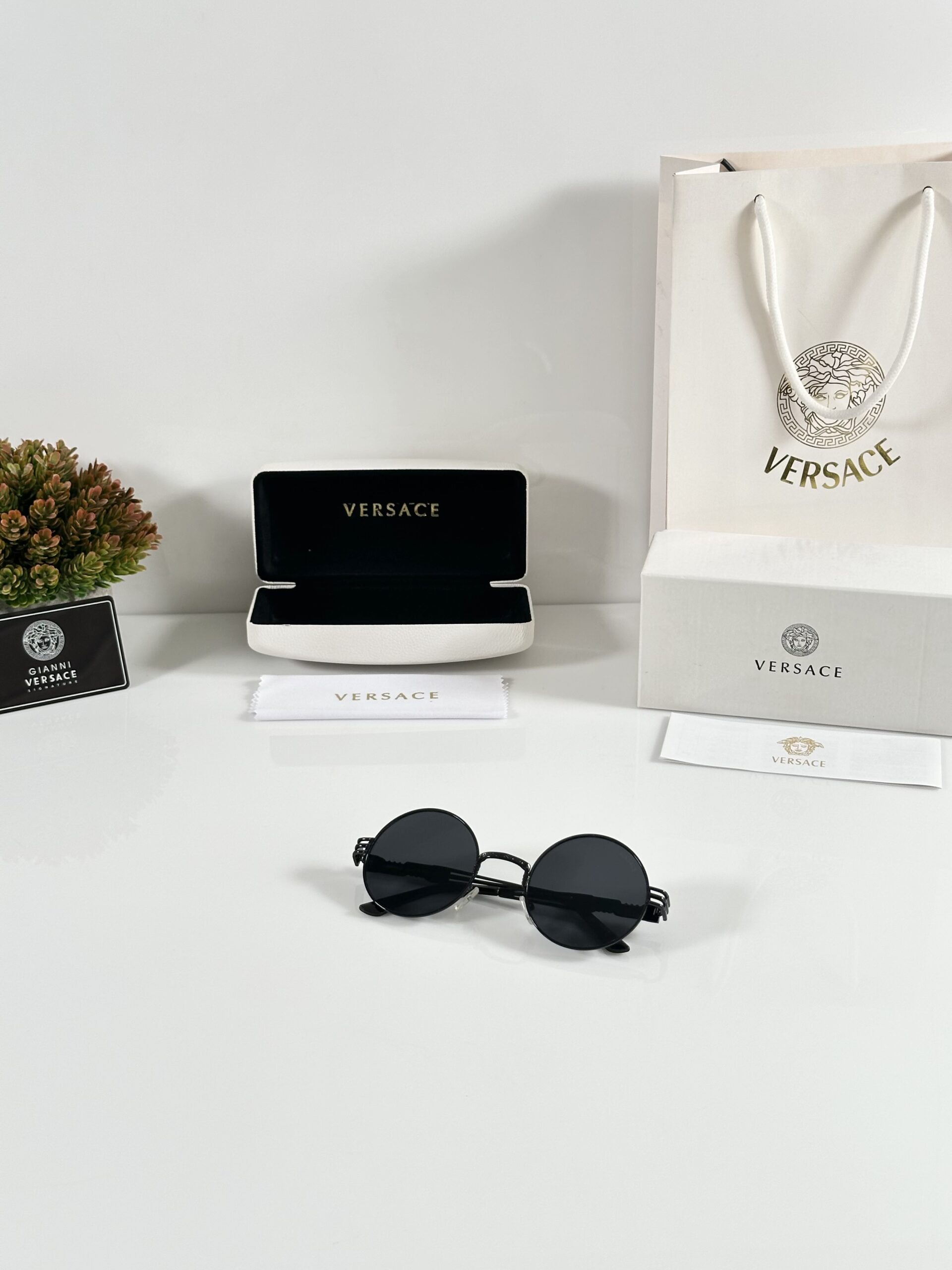 Versace 234 Black - Image 4