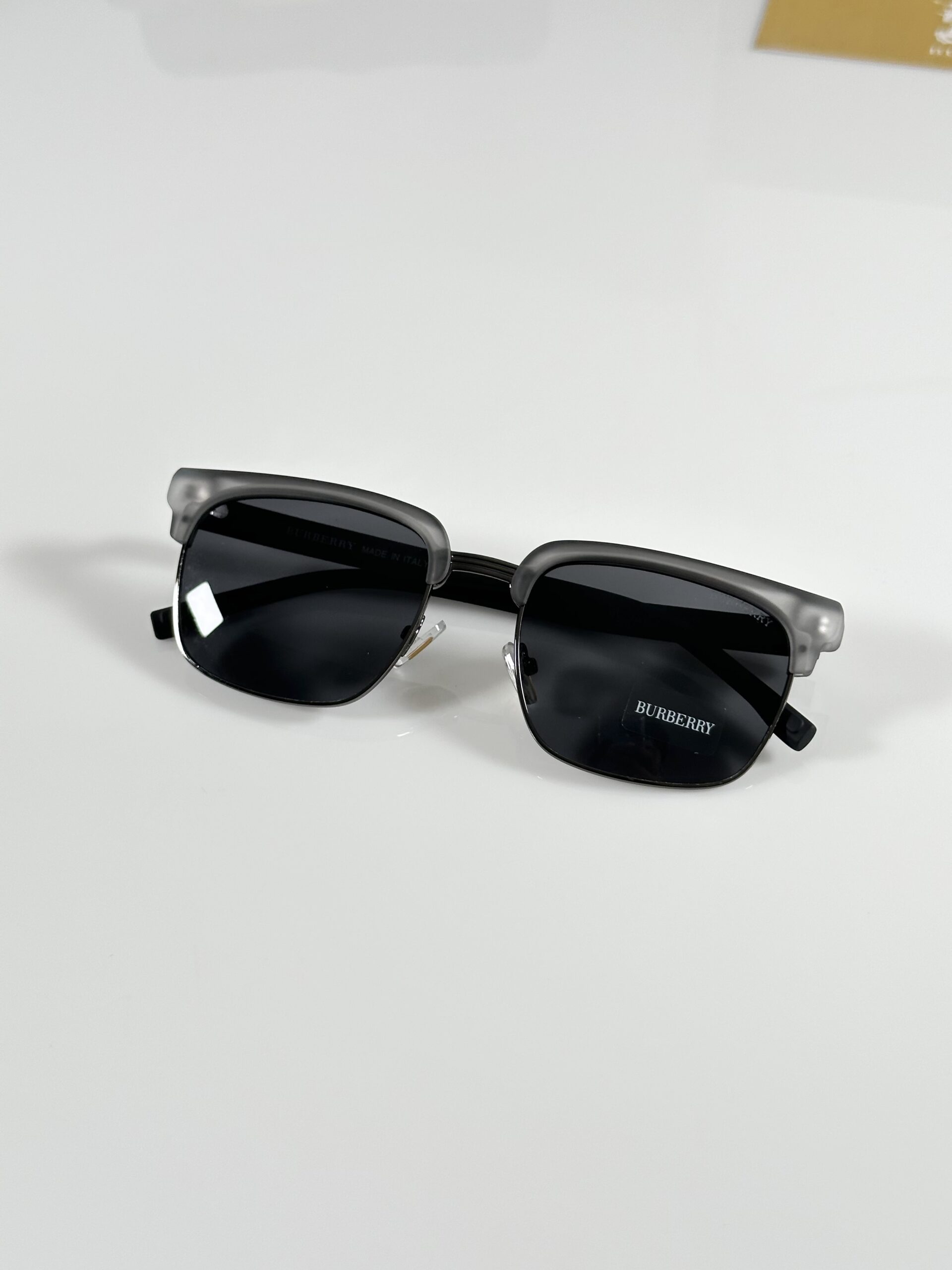 Burberry_2821_Grey_Black - Image 3