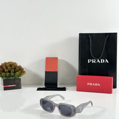 Prada_8679_Grey_Black