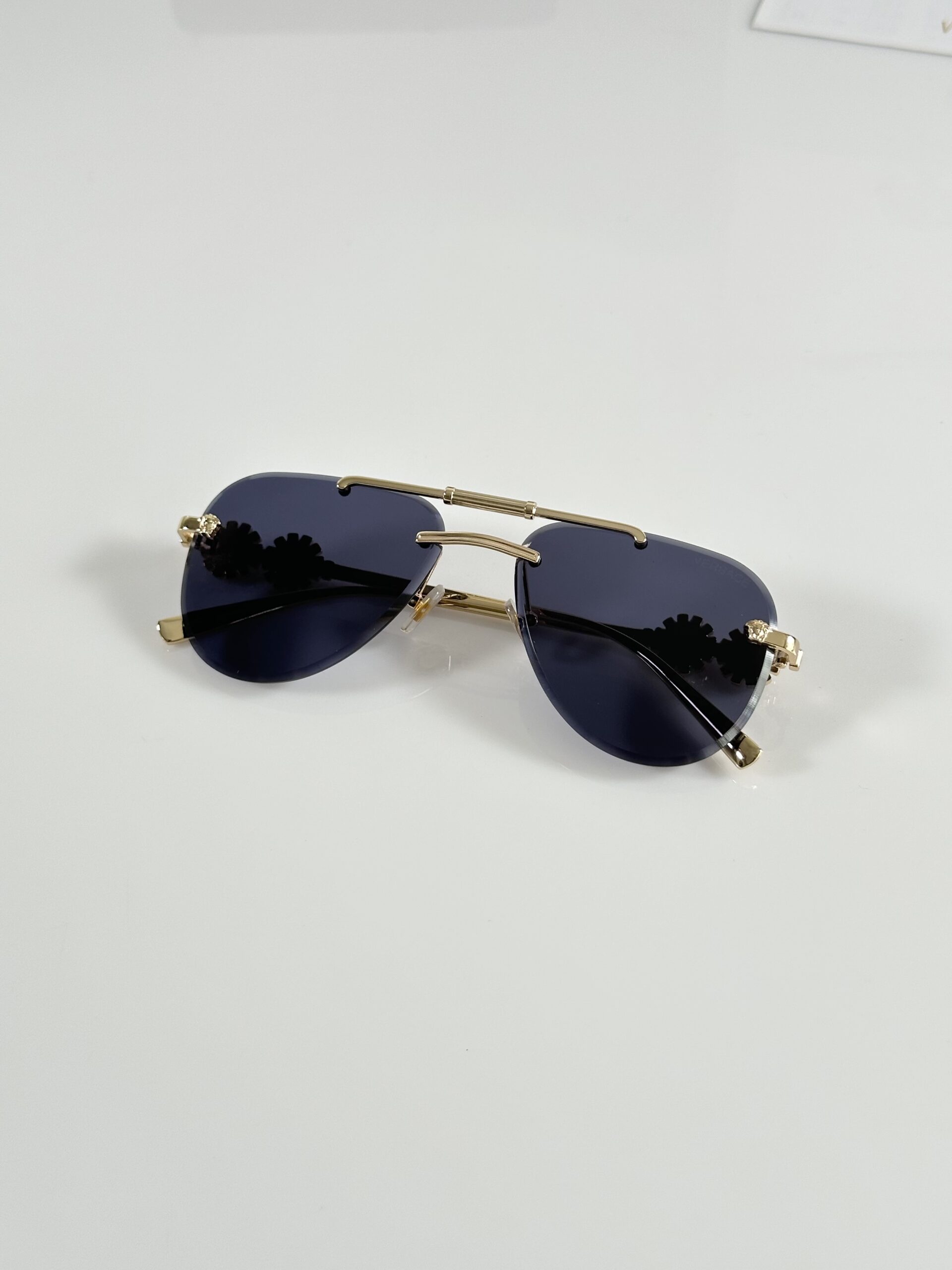 Versace 3096 Gold Black - Image 3