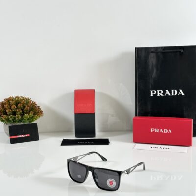 Prada_5337_Black