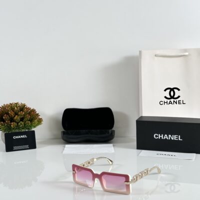 Chanel_WMNS_051_Gold_Pink