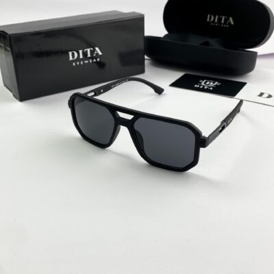 Dita black 027