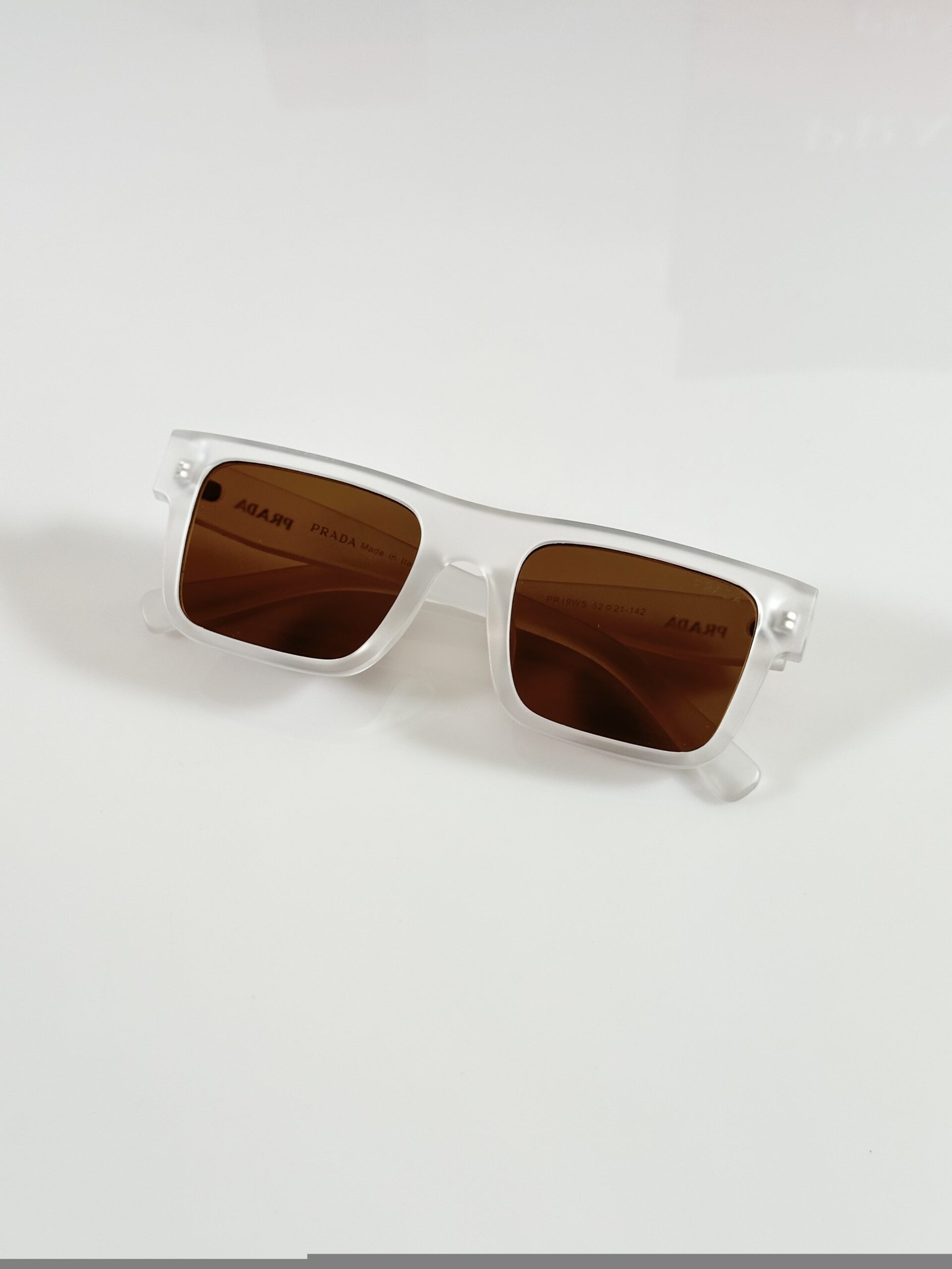 Prada_19_Ice_Brown - Image 3