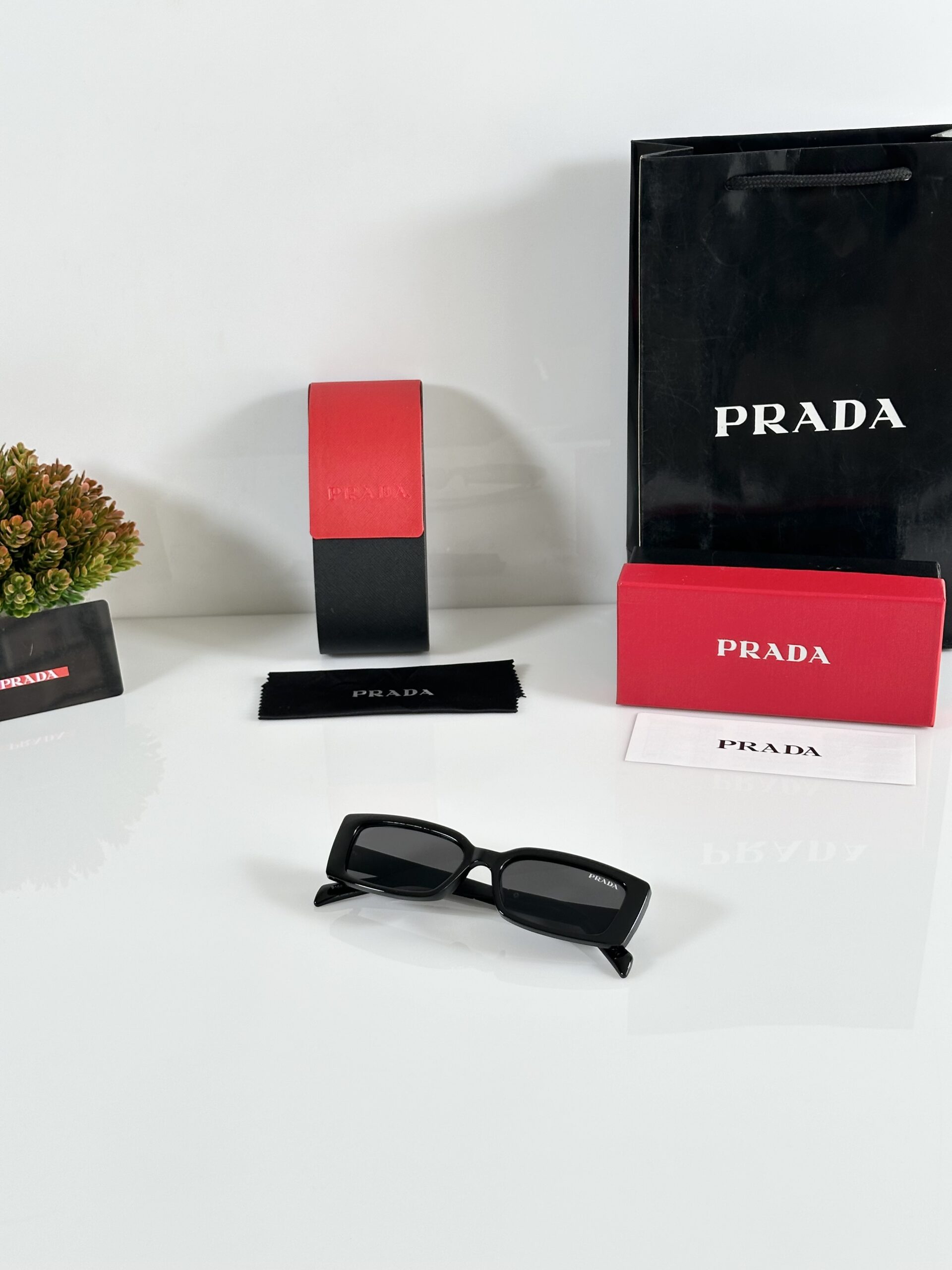 Prada_WMNS_9166_Black - Image 4