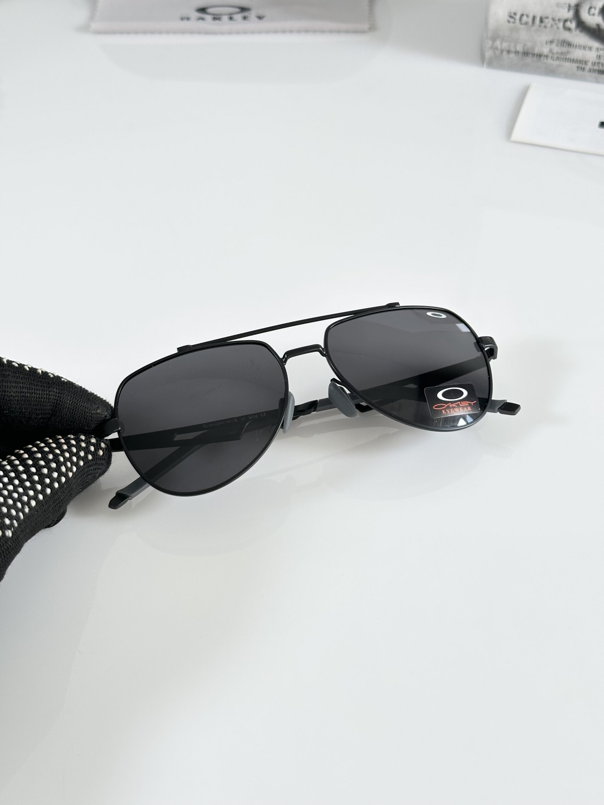 Oakley_8917_Black - Image 3
