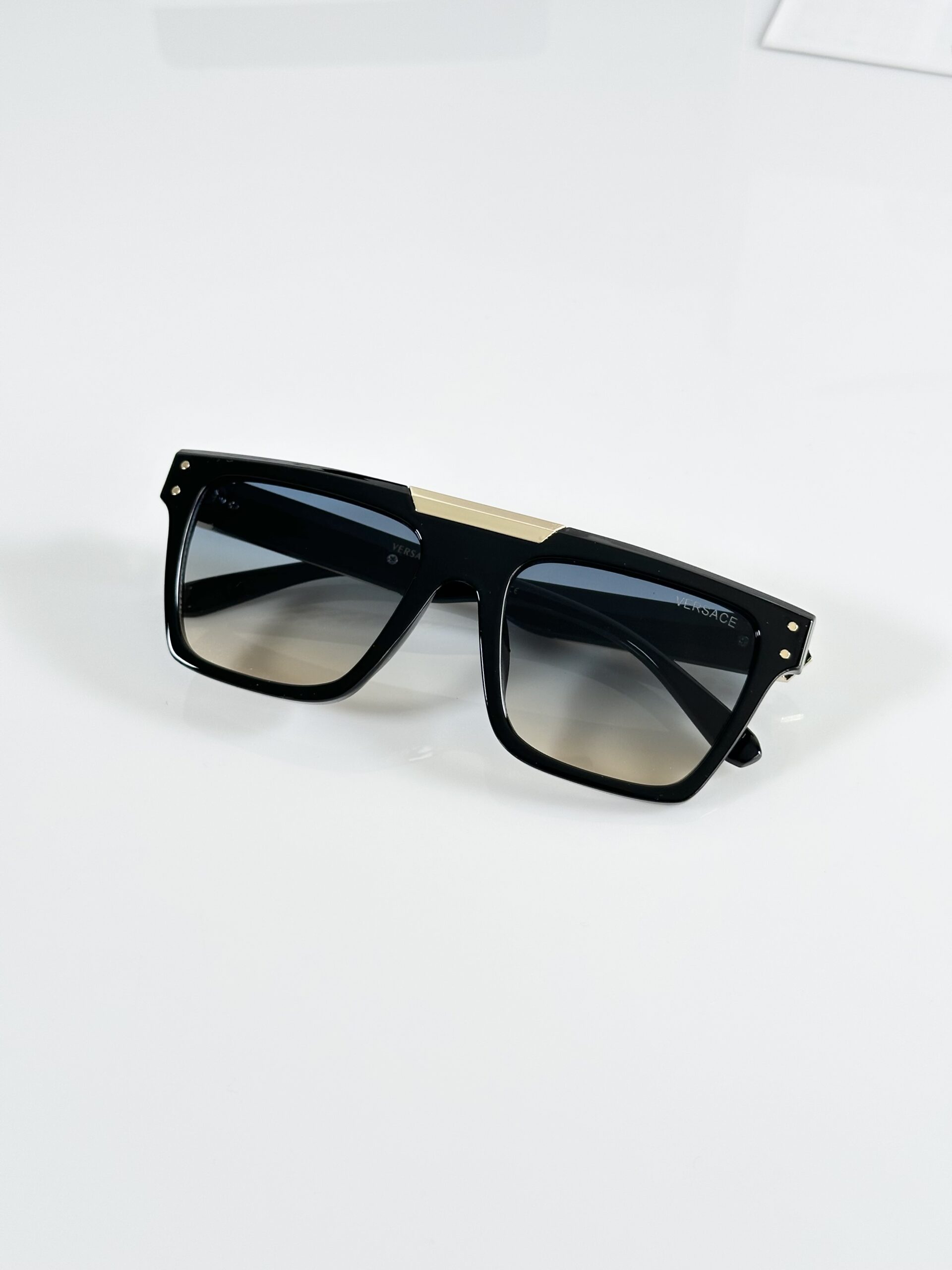 Versace 216 Gold Green DC - Image 3