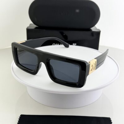 OFF_WHITE BLACK _LH 112