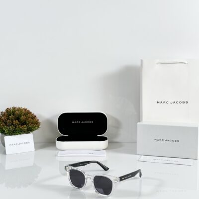 Marc Jacobs 1114 Water Black