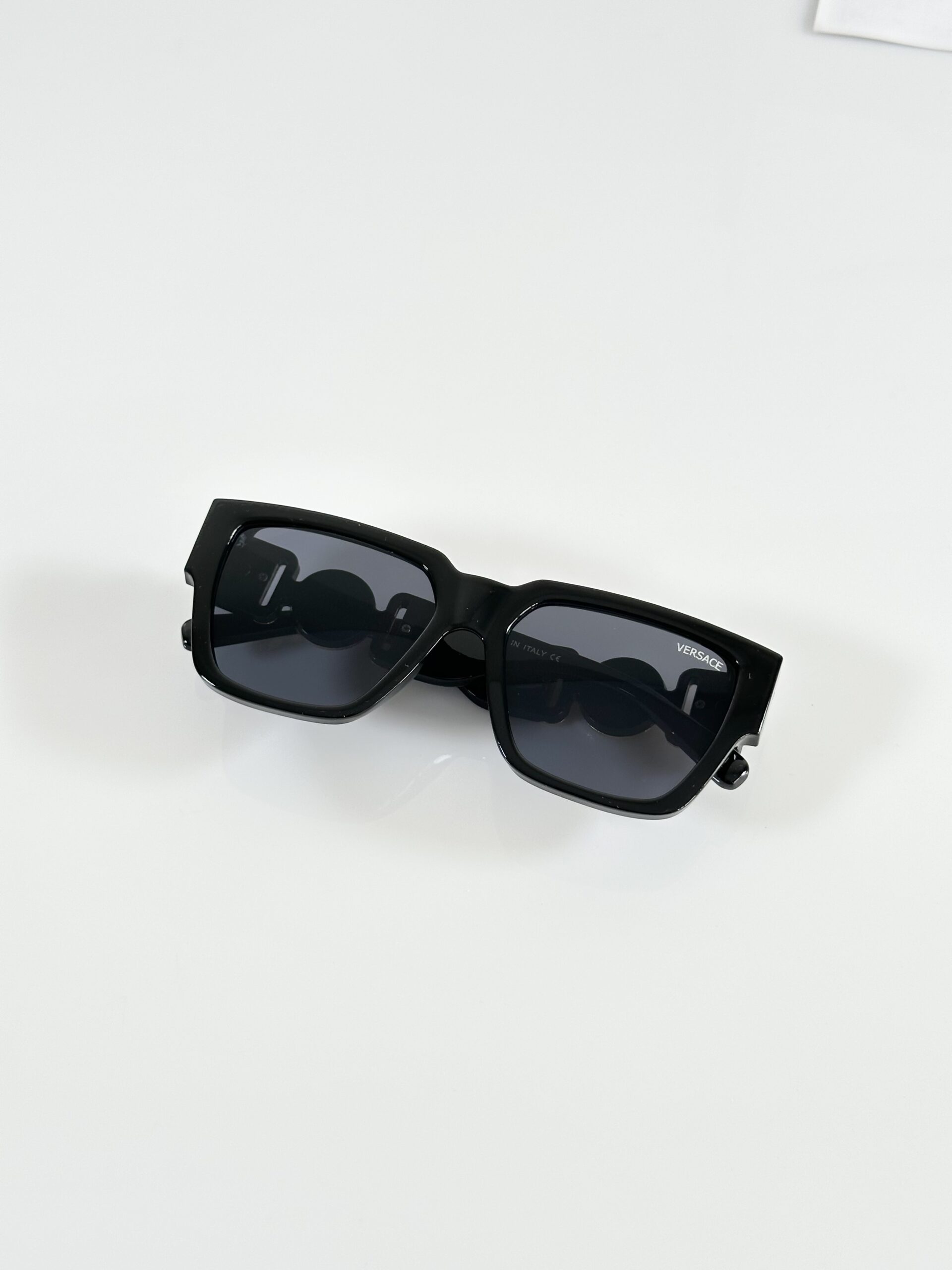 Versace 4483 Gold Black - Image 3