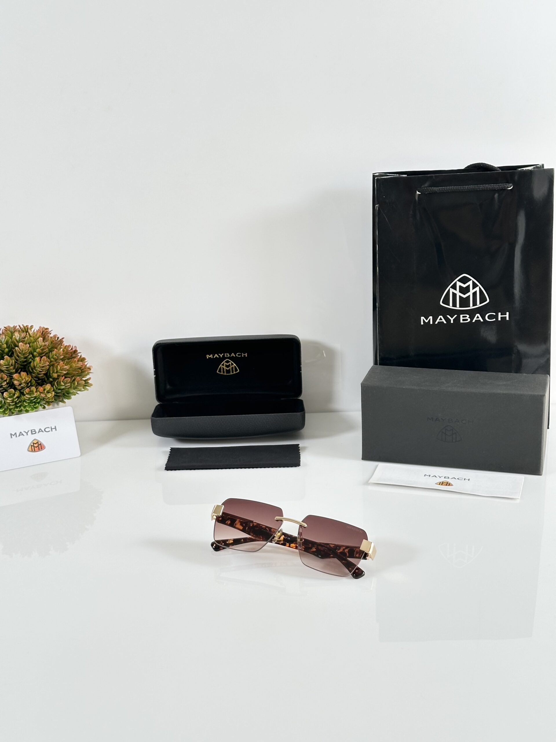 Maybach 2560 Tiger Gold Brown - Image 4