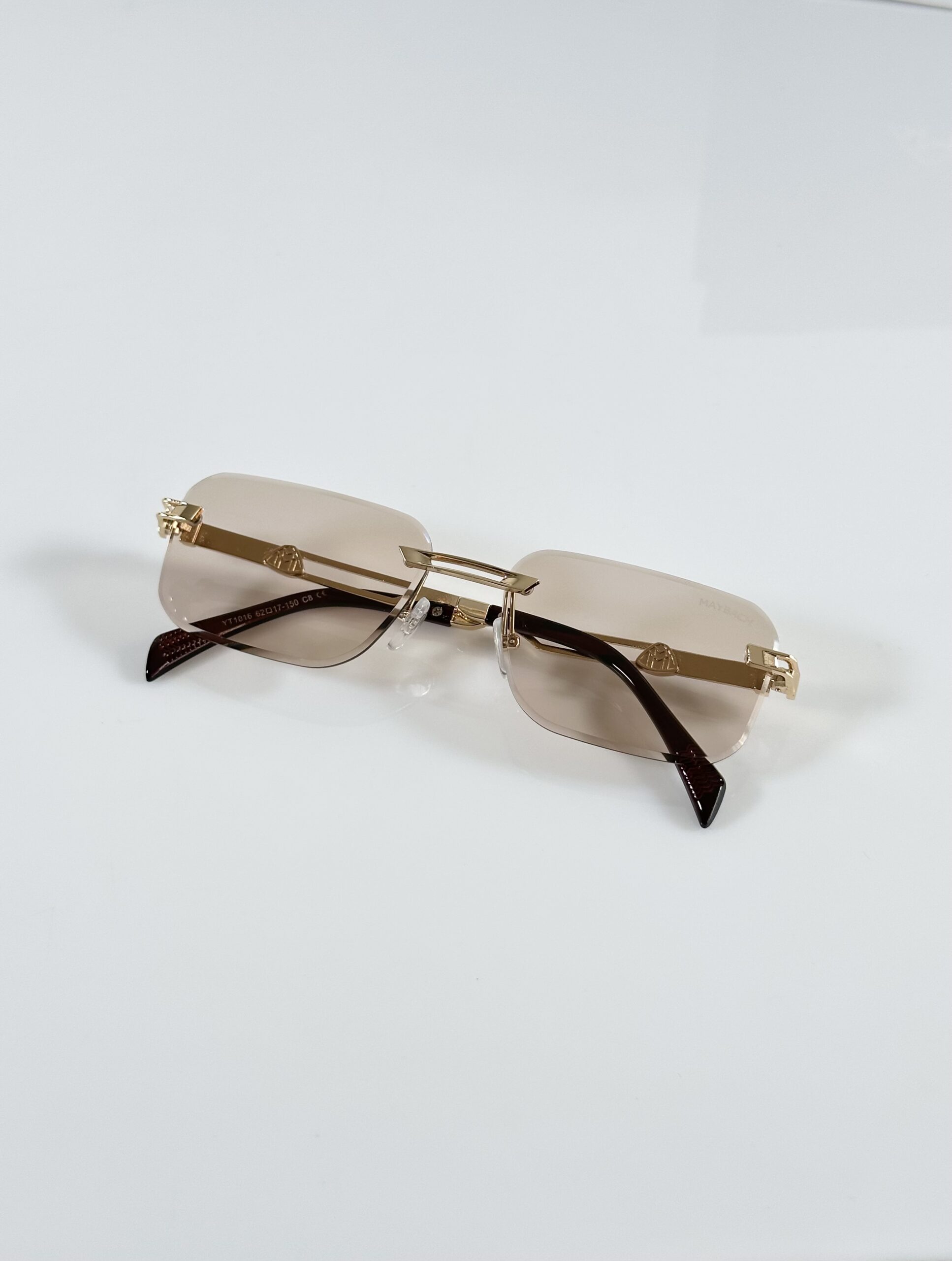 Maybach 1016 Gold Candy - Image 3