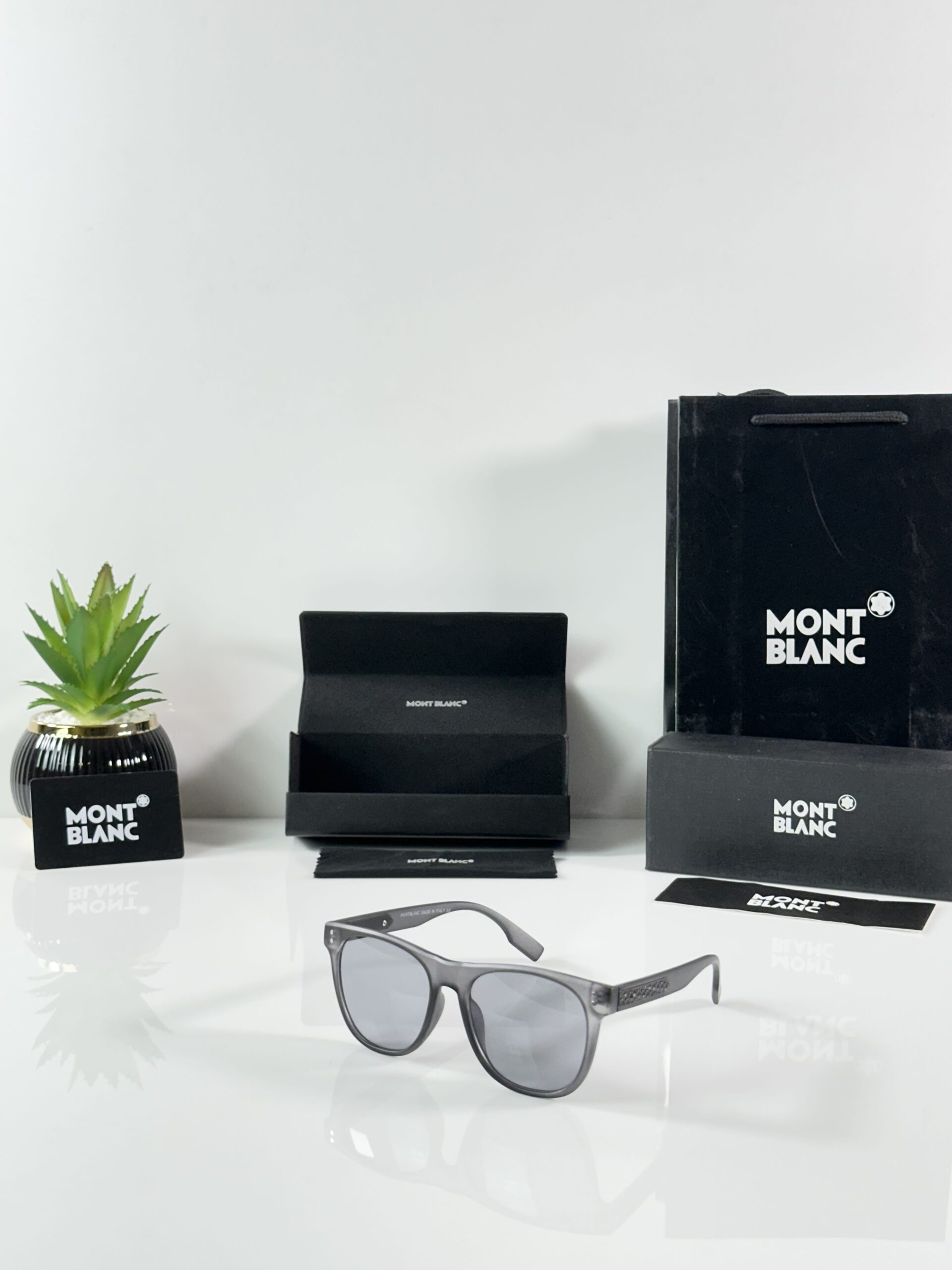 Mont Blanc 023 Grey