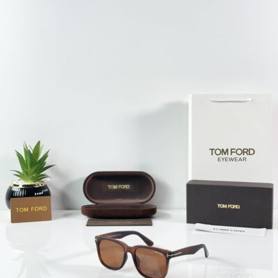 Tomford 0775 Brown