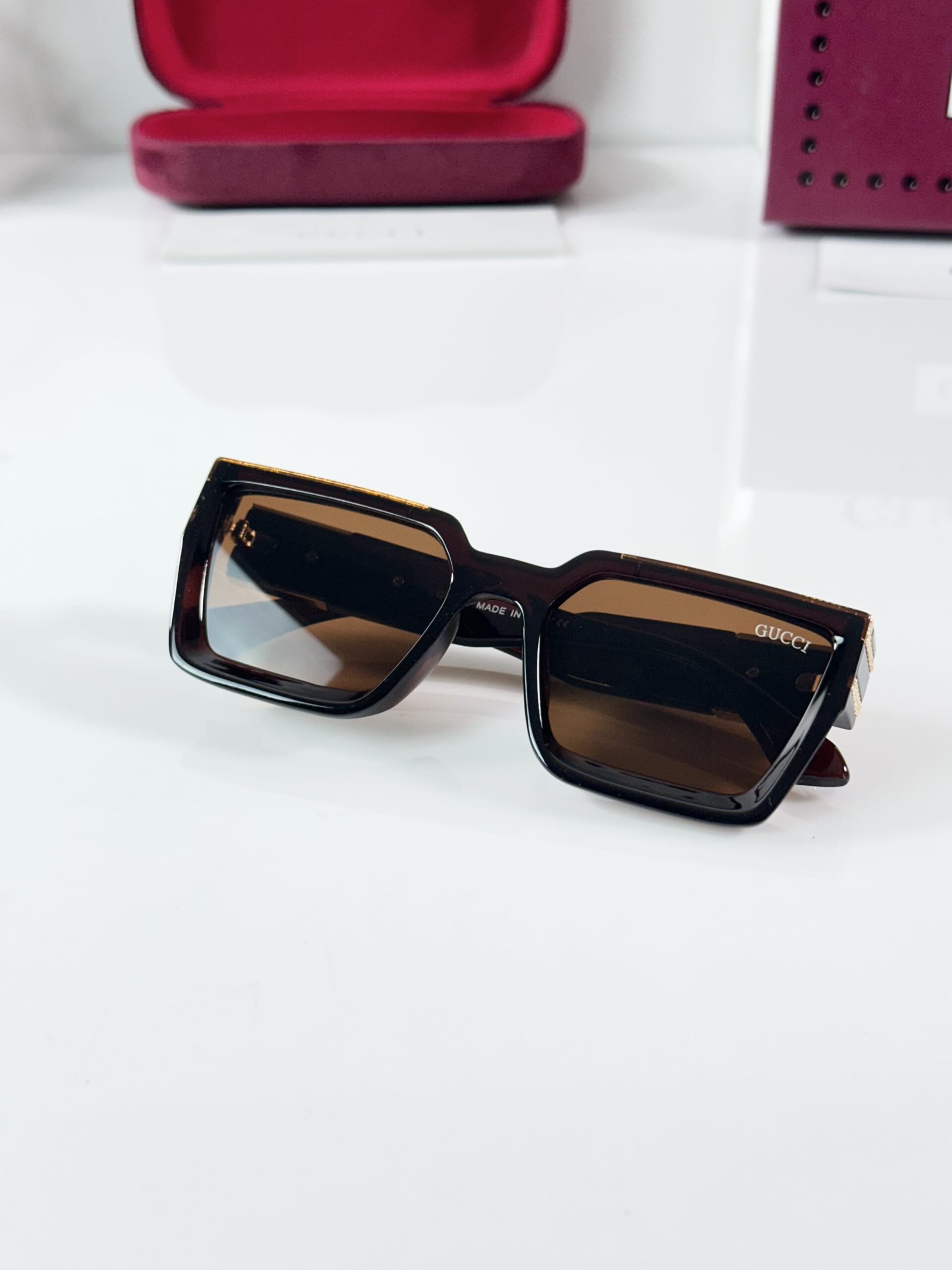 Gucci_02_Gold_Brown - Image 3