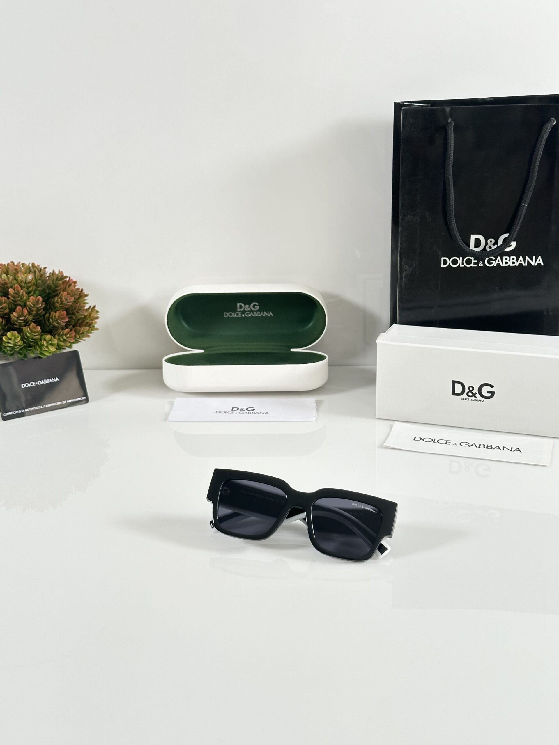 Dolce_&_Gabbana_6184_Black_White - Image 4