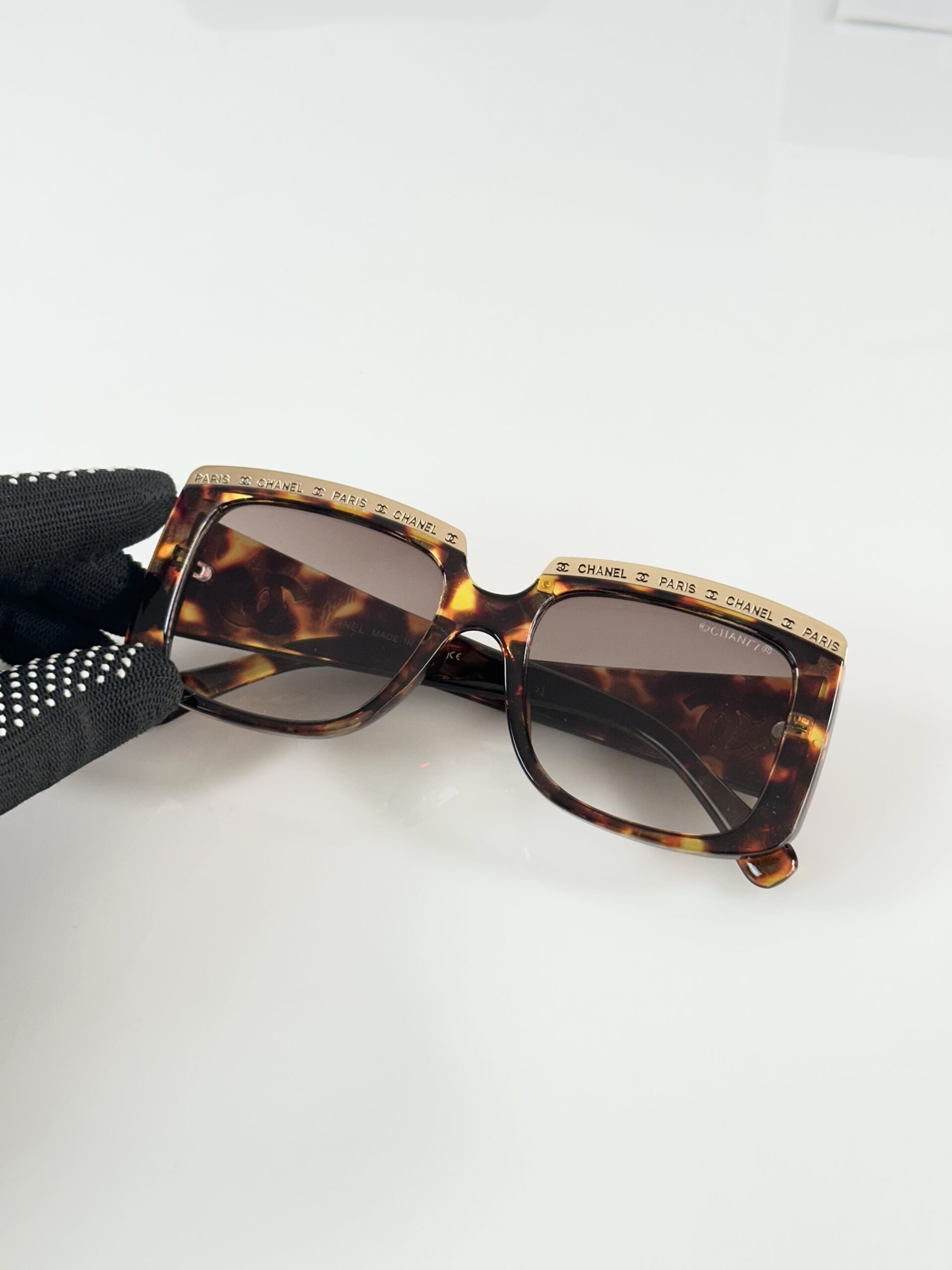 Chanel_WMNS_8317_Tiger_Brown - Image 3