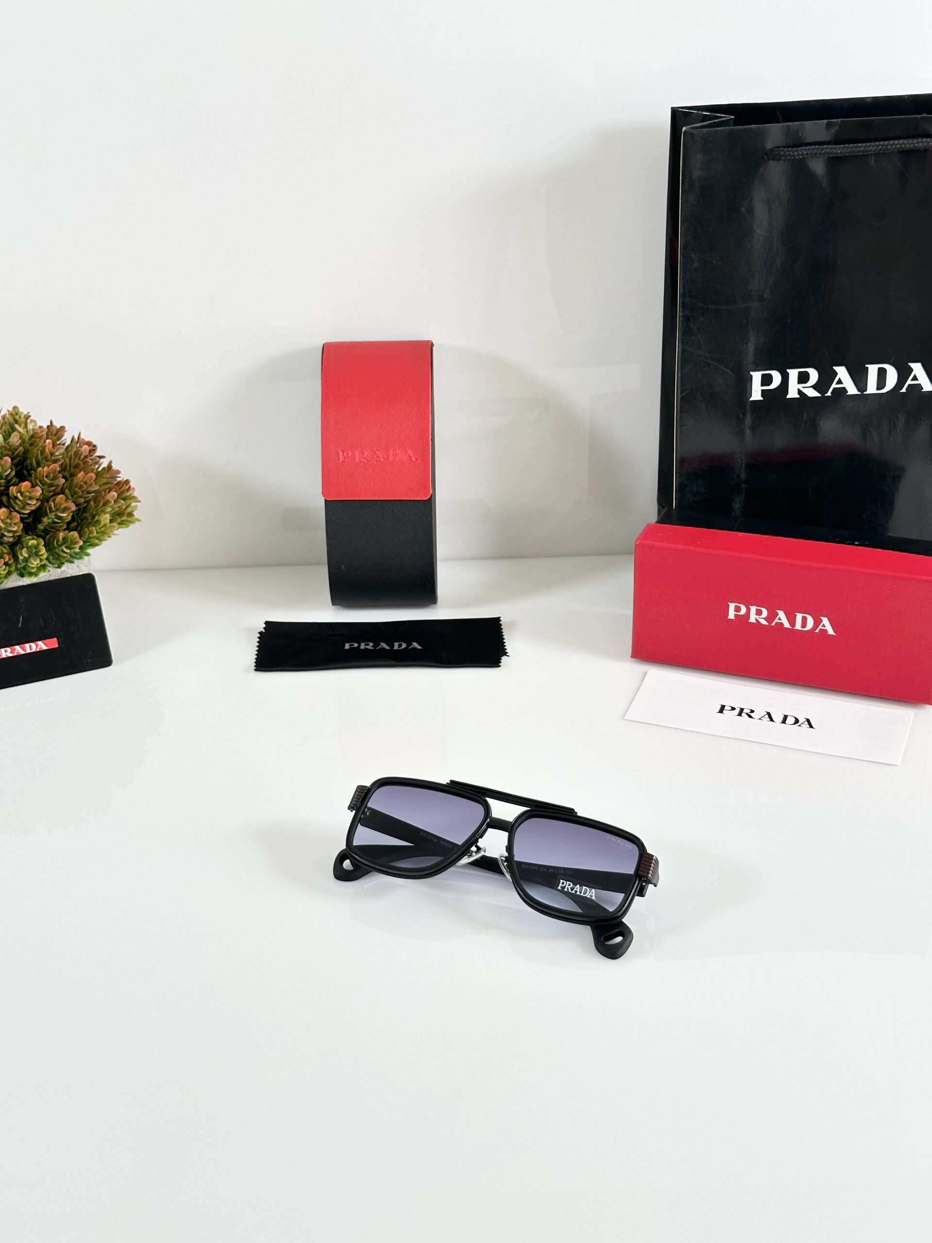 Prada_1298_Black_Blue - Image 4