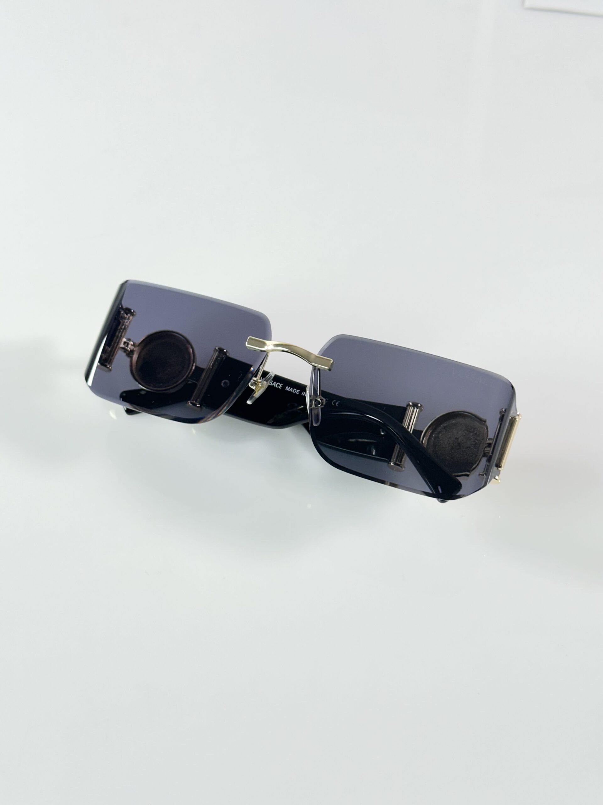 Versace 6772 Gold Black - Image 3