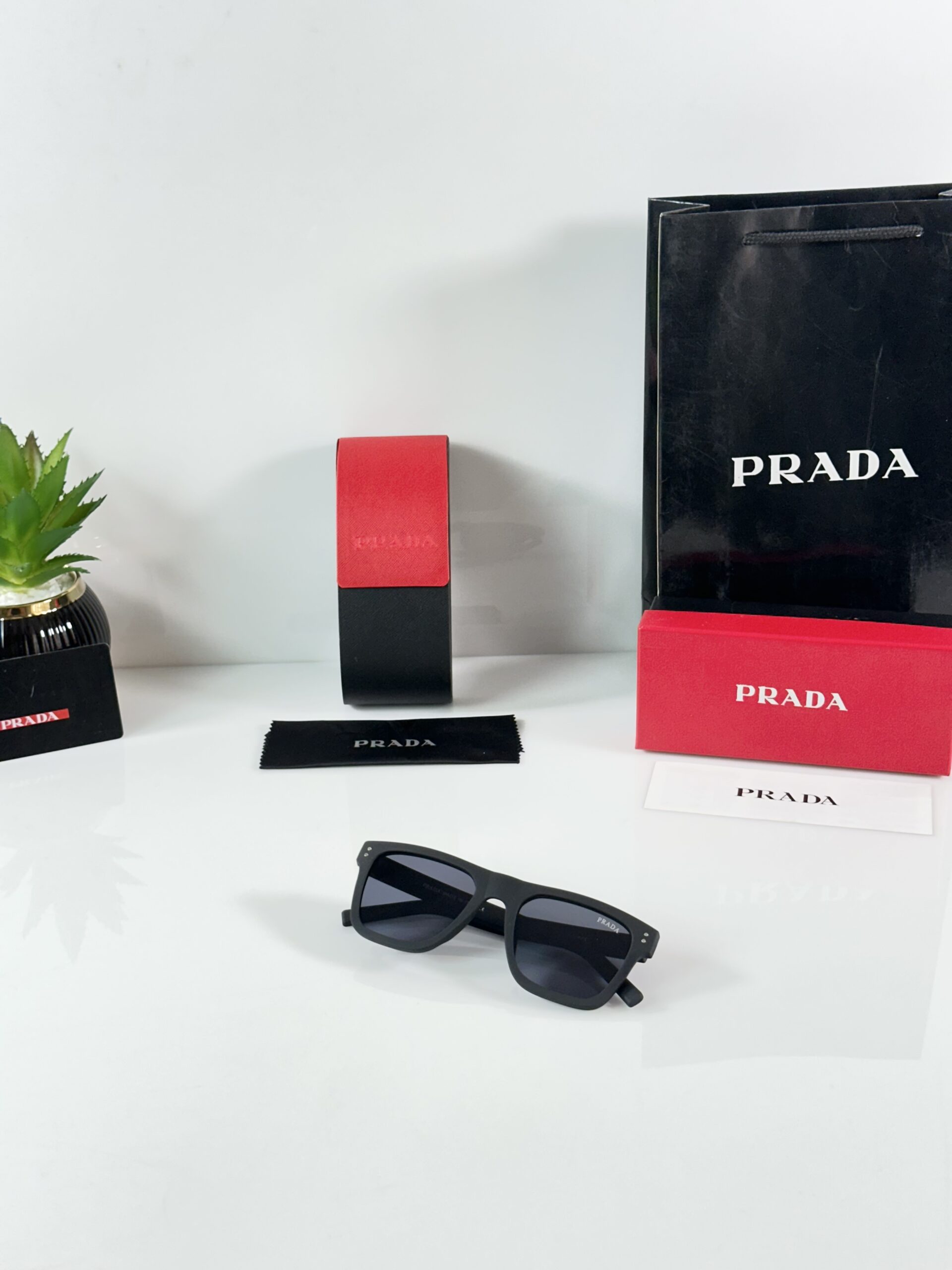 Prada_3835_Mate_Black - Image 4