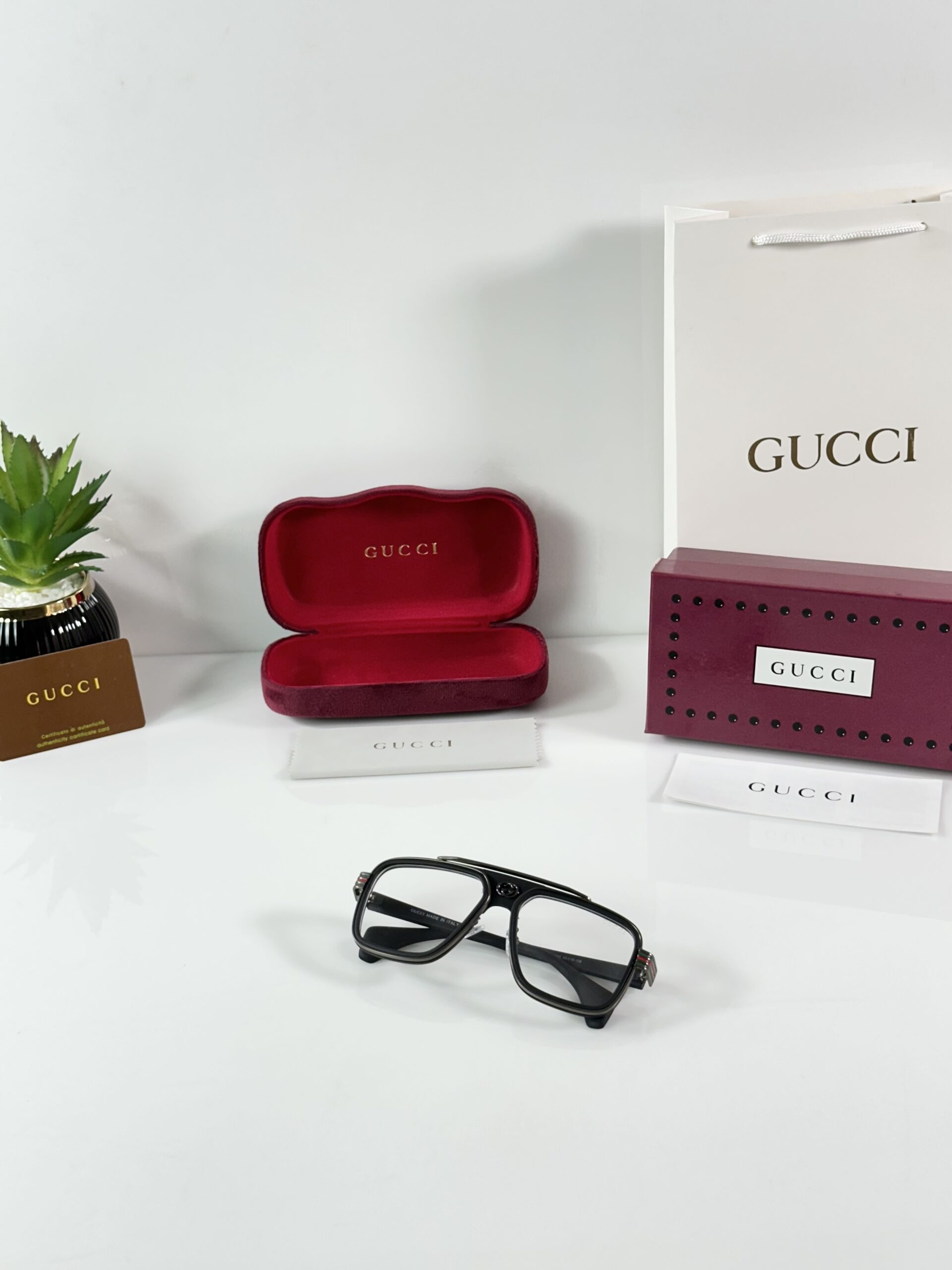 Gucci_1295_Gun_Black_Frame - Image 4