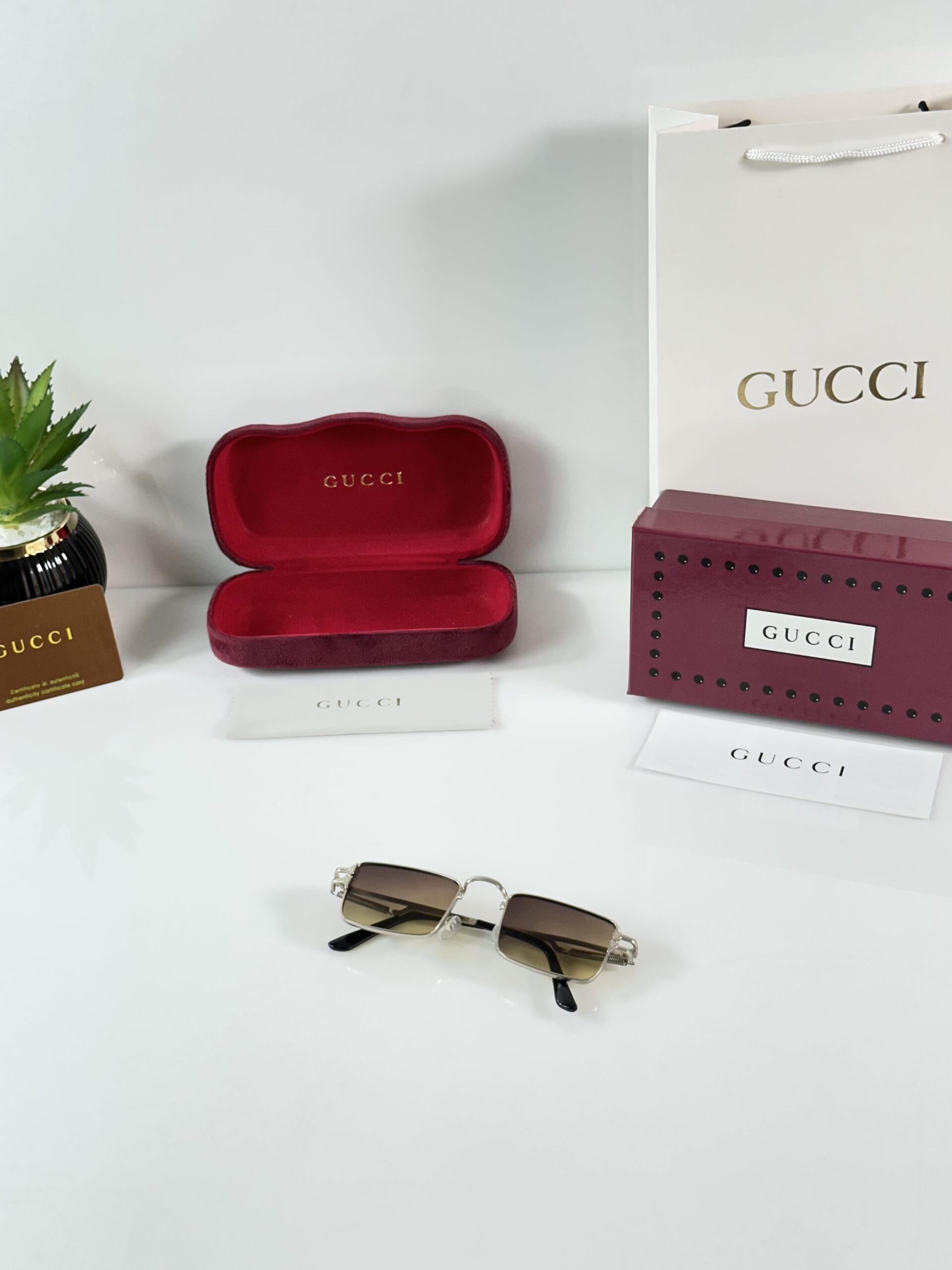 Gucci_9518_Silver_Green_Shaded - Image 4