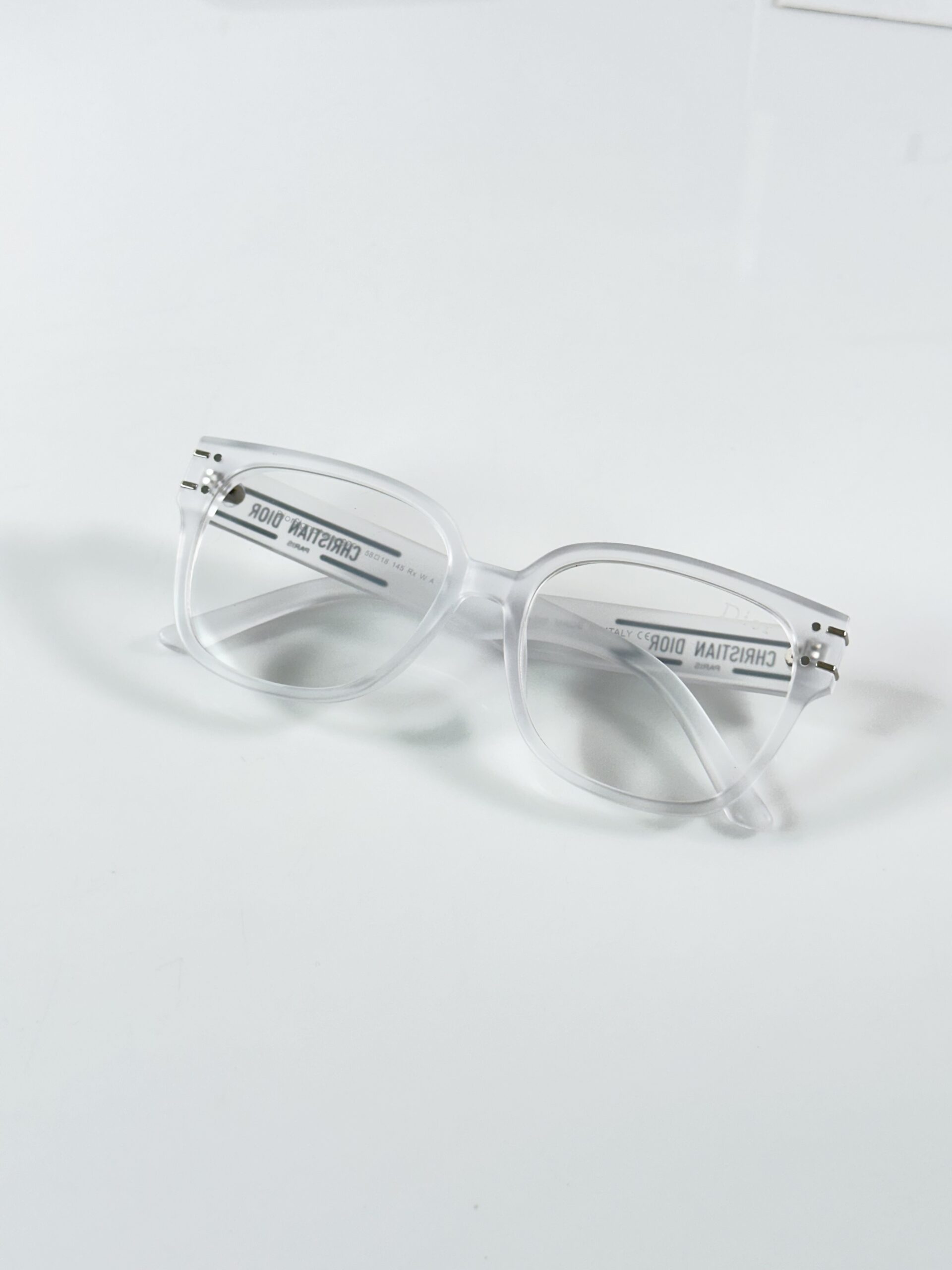 Dior_5818_Ice_Day - Image 3