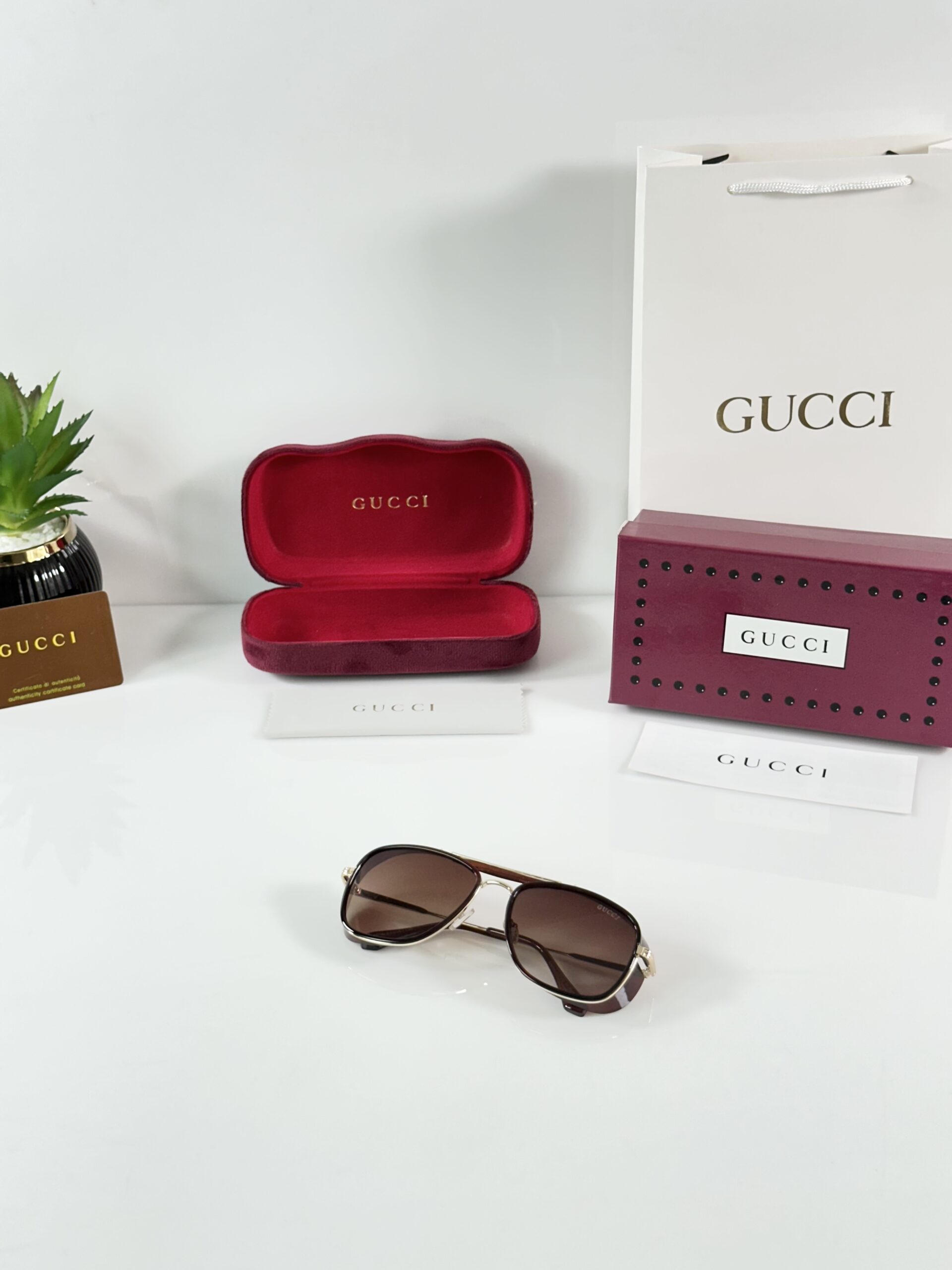 Gucci_6016_Gold_Brown - Image 4