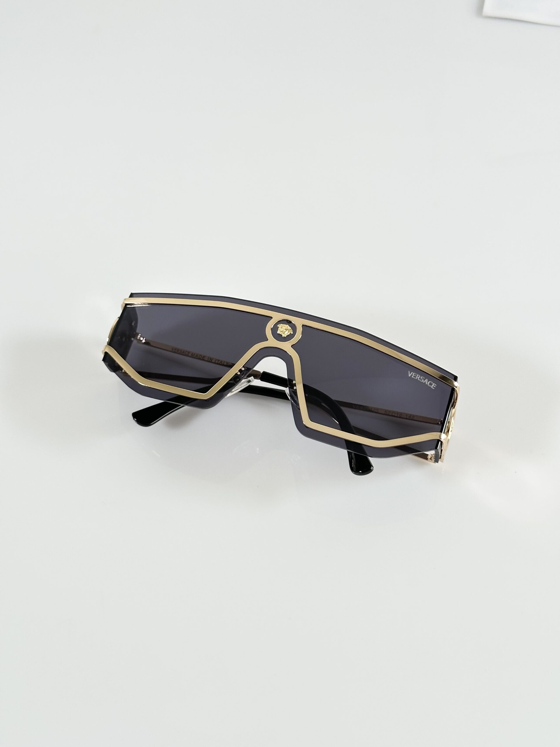 Versace 8037 Gold Black - Image 3