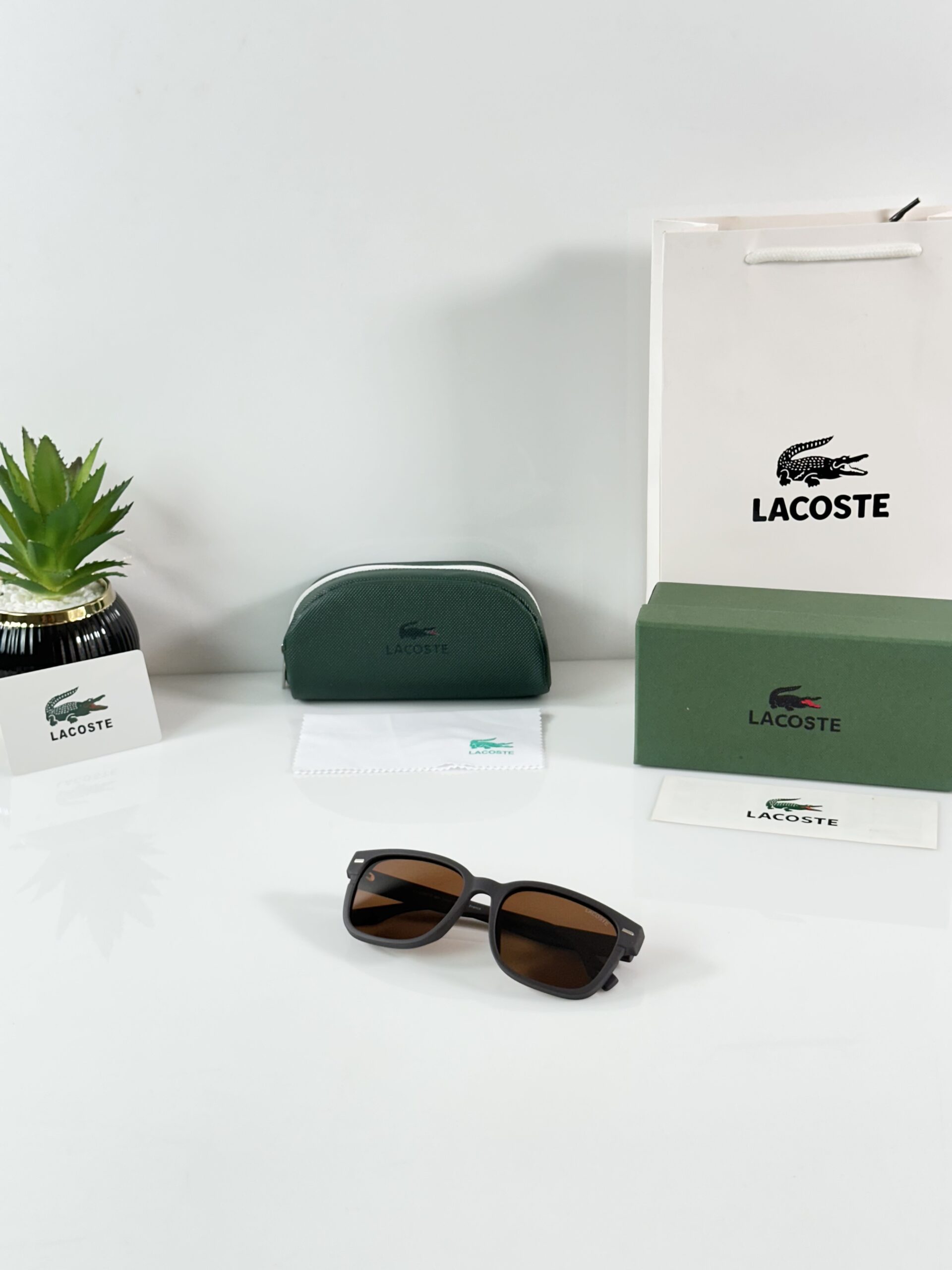 Lacoste_2206_Brown - Image 4